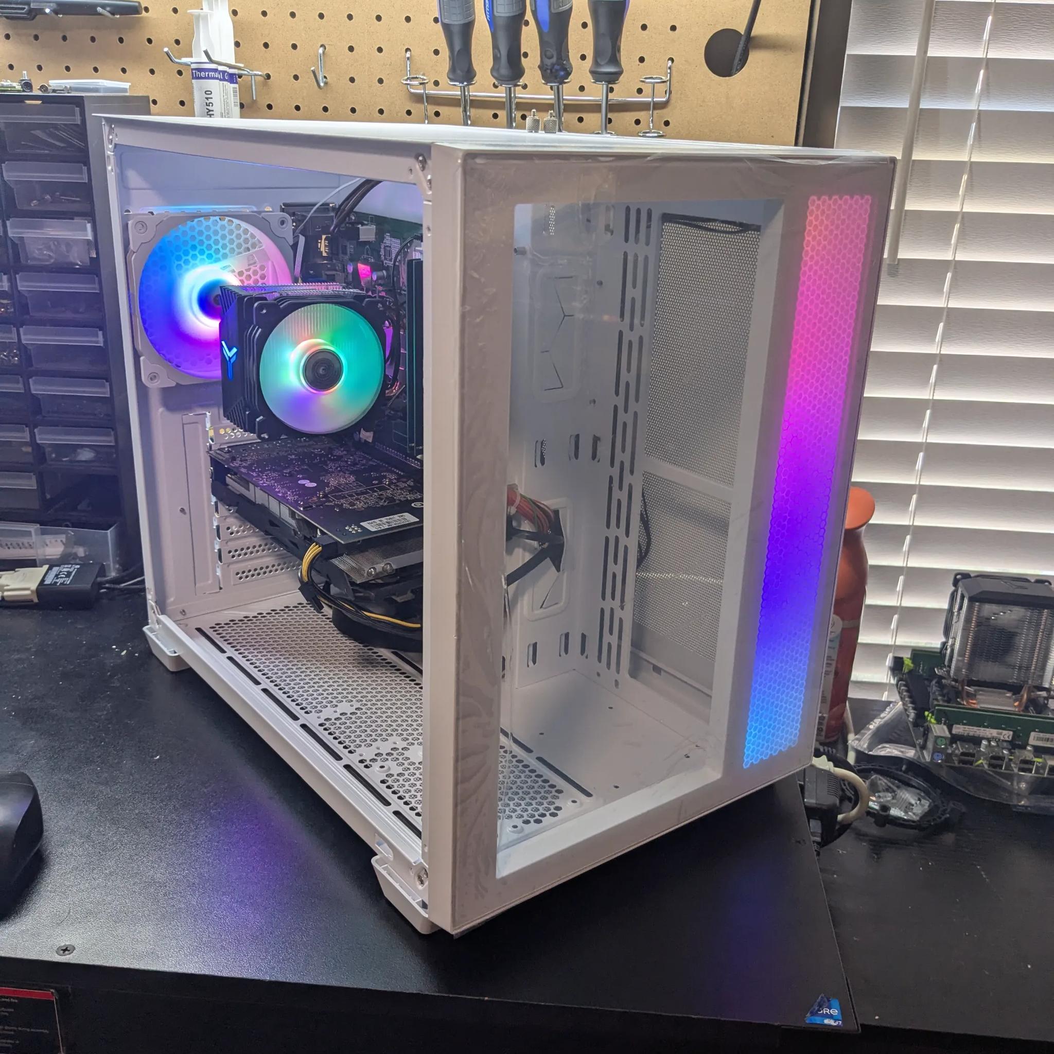 100 FPS Fortnite | 180 Day Warranty | i5-4590 , 16GB RAM, 480GB SSD, RX 470 8GB, RGB, Wifi, Win10