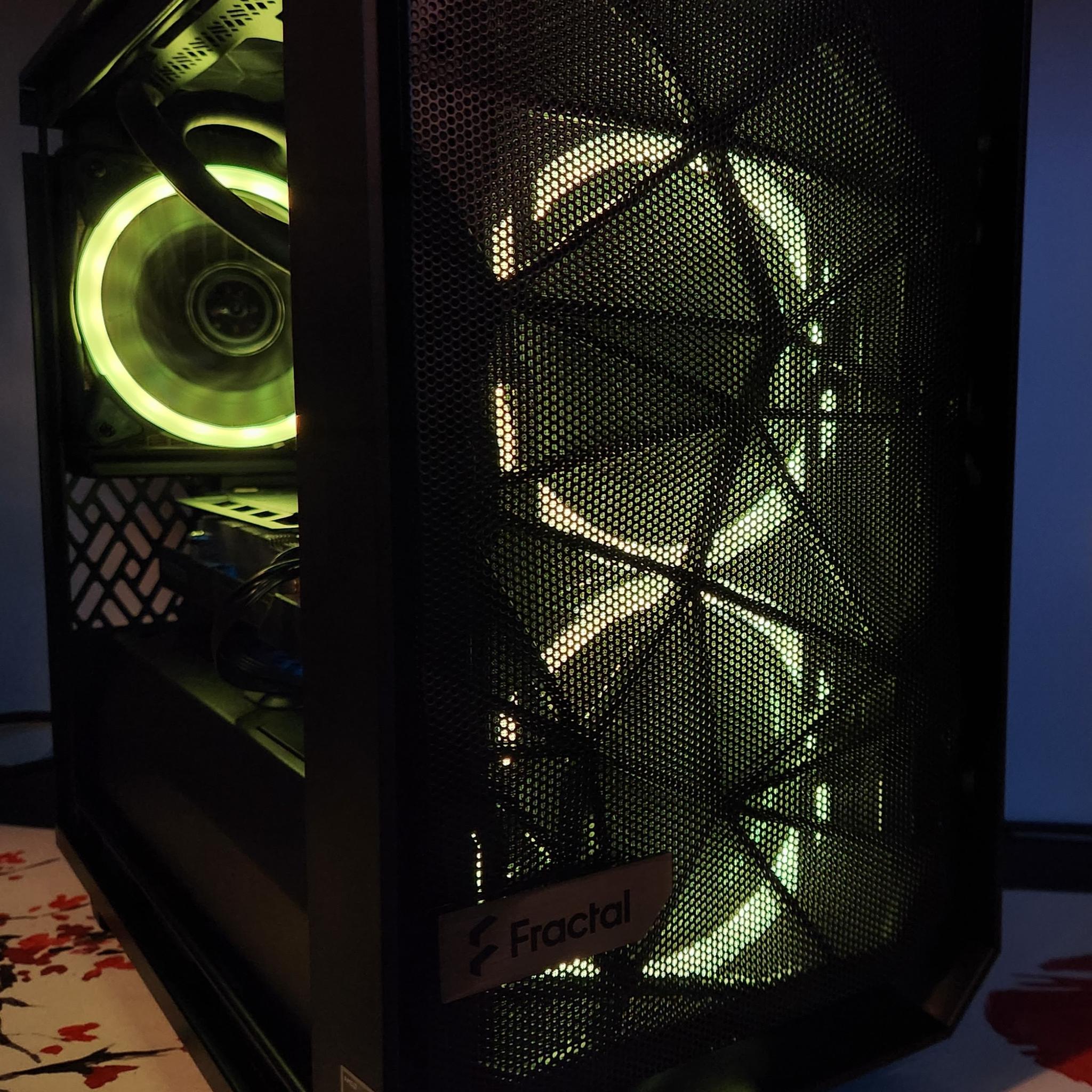 LIQUID COOLED GAMING RIG!  Ryzen 5 / 32GB RAM / 1TB SSD / RX 6600 8GB