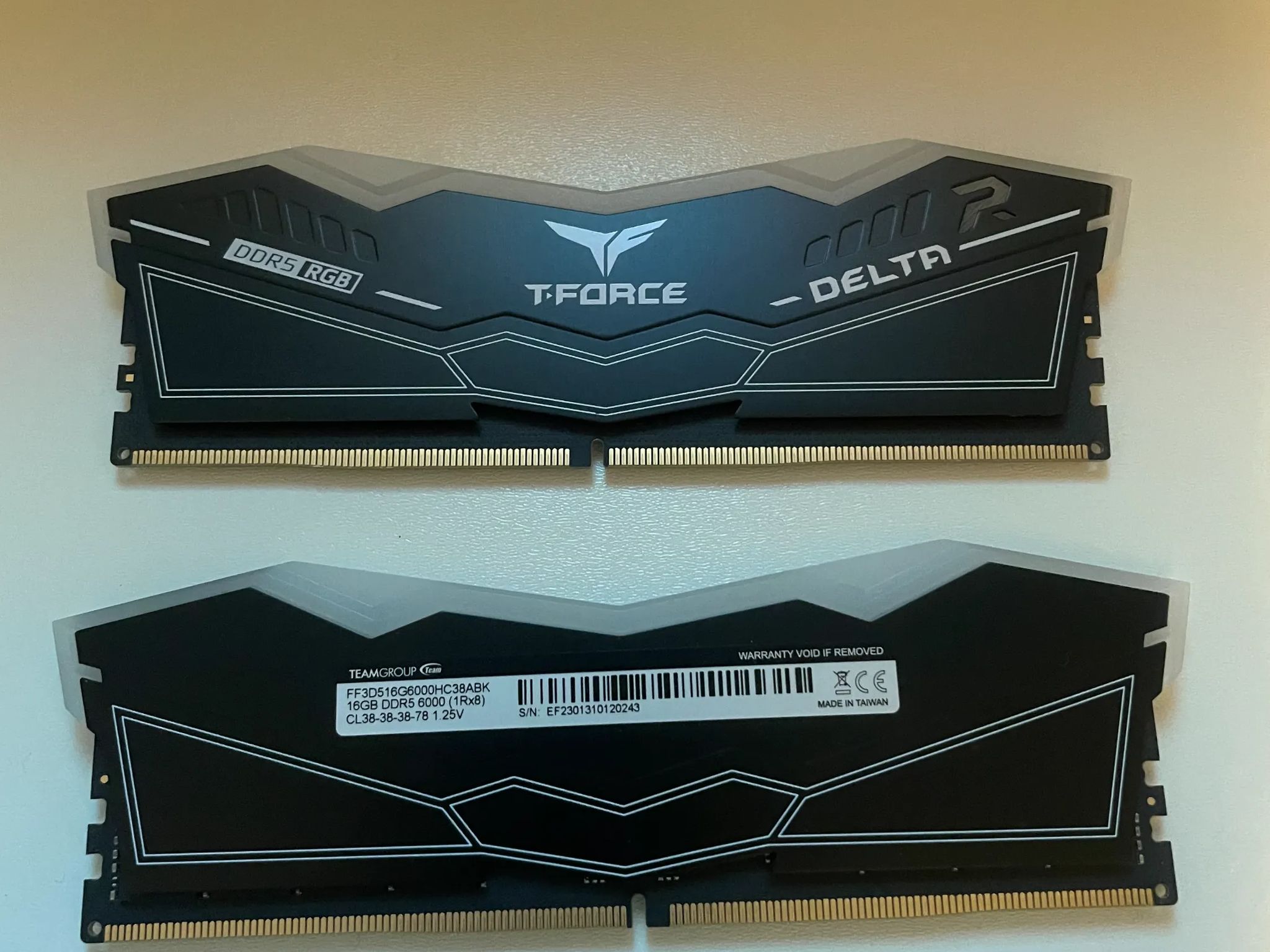 DDR5 RGB 32GB RAM (16gbx2)