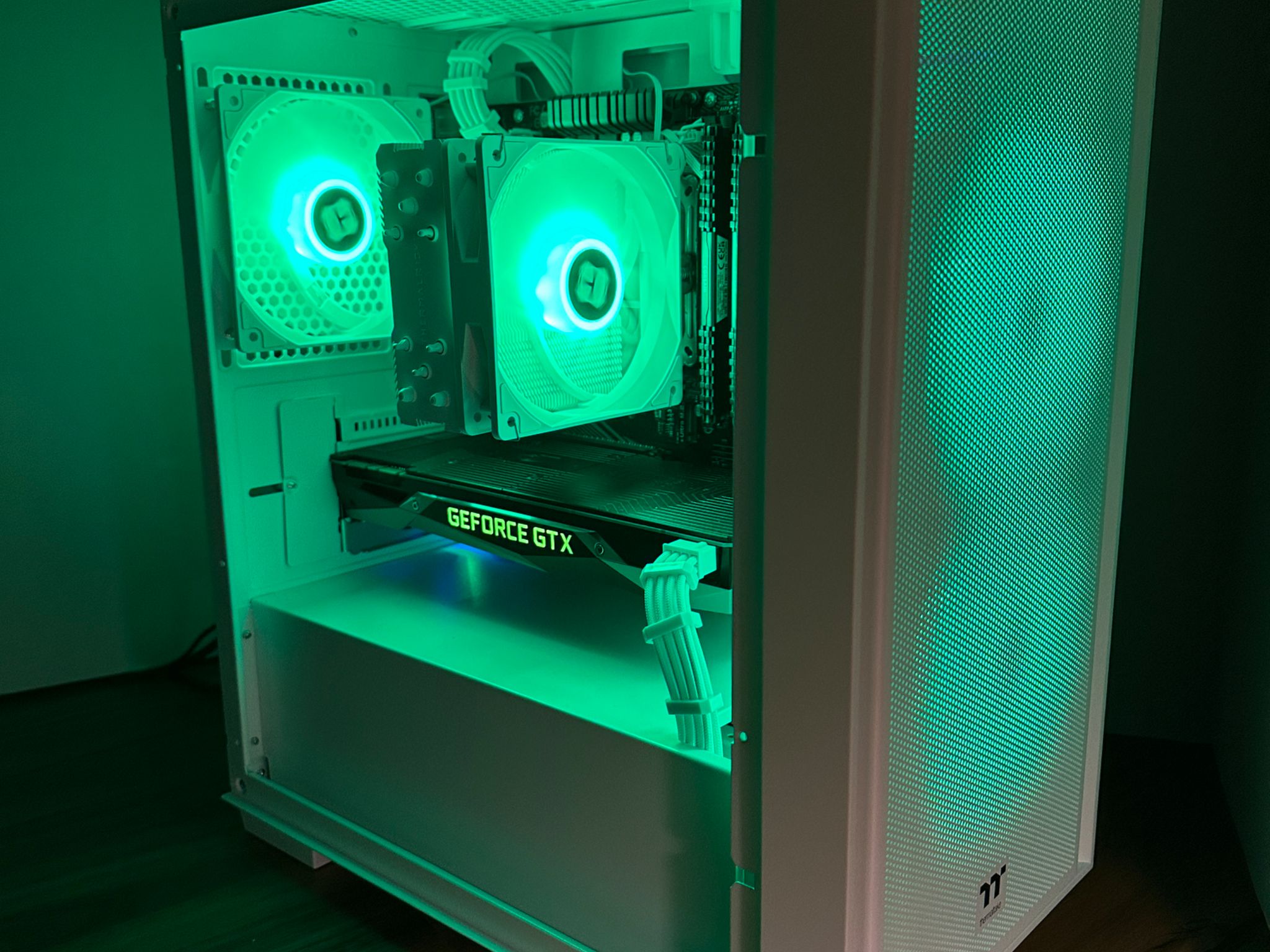 GTX 1080 | Ryzen 5 3600 | 16GB DDR4 | 1TB SSD | Win 11 | Office 2024 | WiFi + BT | Custom Gaming PC