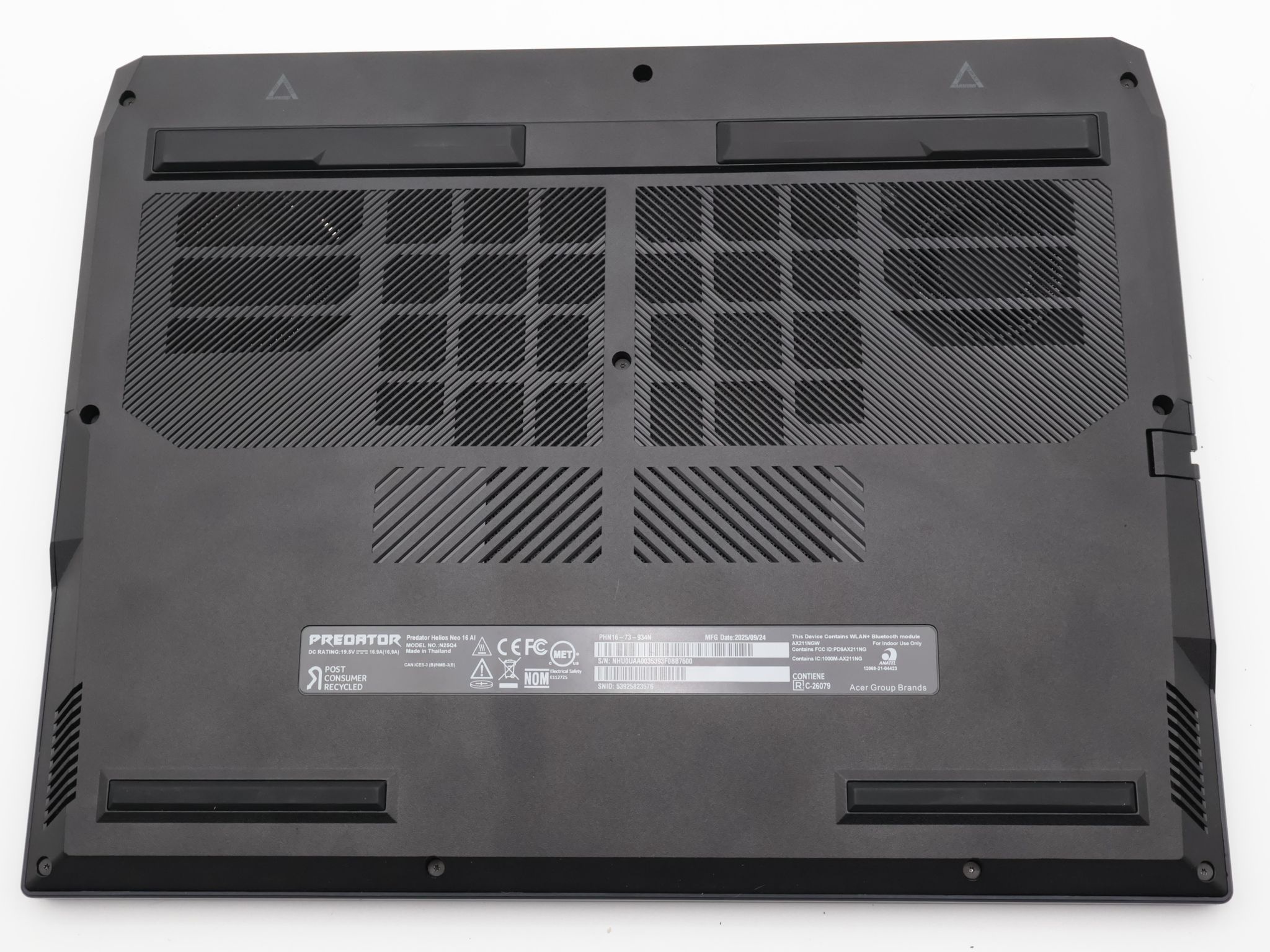 NEW Acer Predator Helios Neo 16 AI RTX 5070 Ti WiFi 7 UP TO 64GB + 4TB Samsung 990 SSD + Free Bundle
