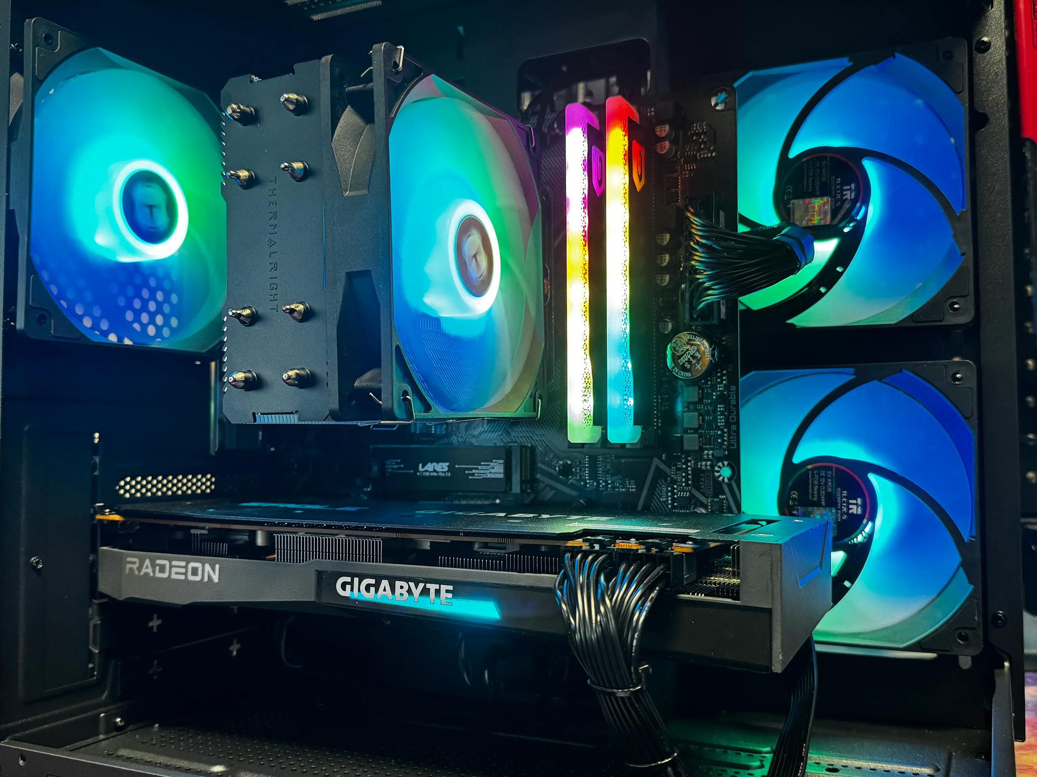 [Romulus] || Ryzen 5 5600 + RX 6700 XT 12G w/ 16GB DDR4 & 1TB M.2 NVMe SSD
