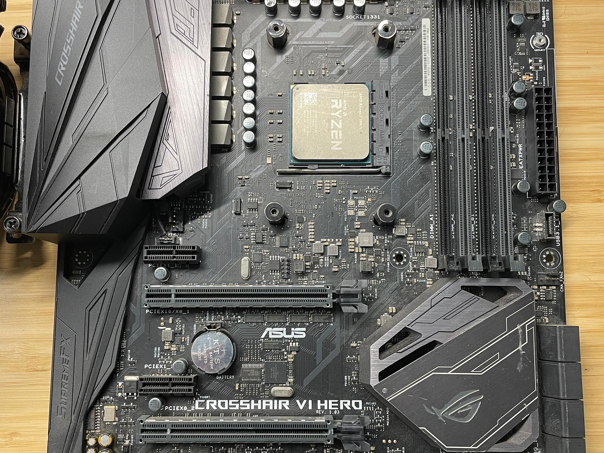 Ryzen 7 1800x Combo | Asus X370 Crosshair VI Hero | Hyper 212