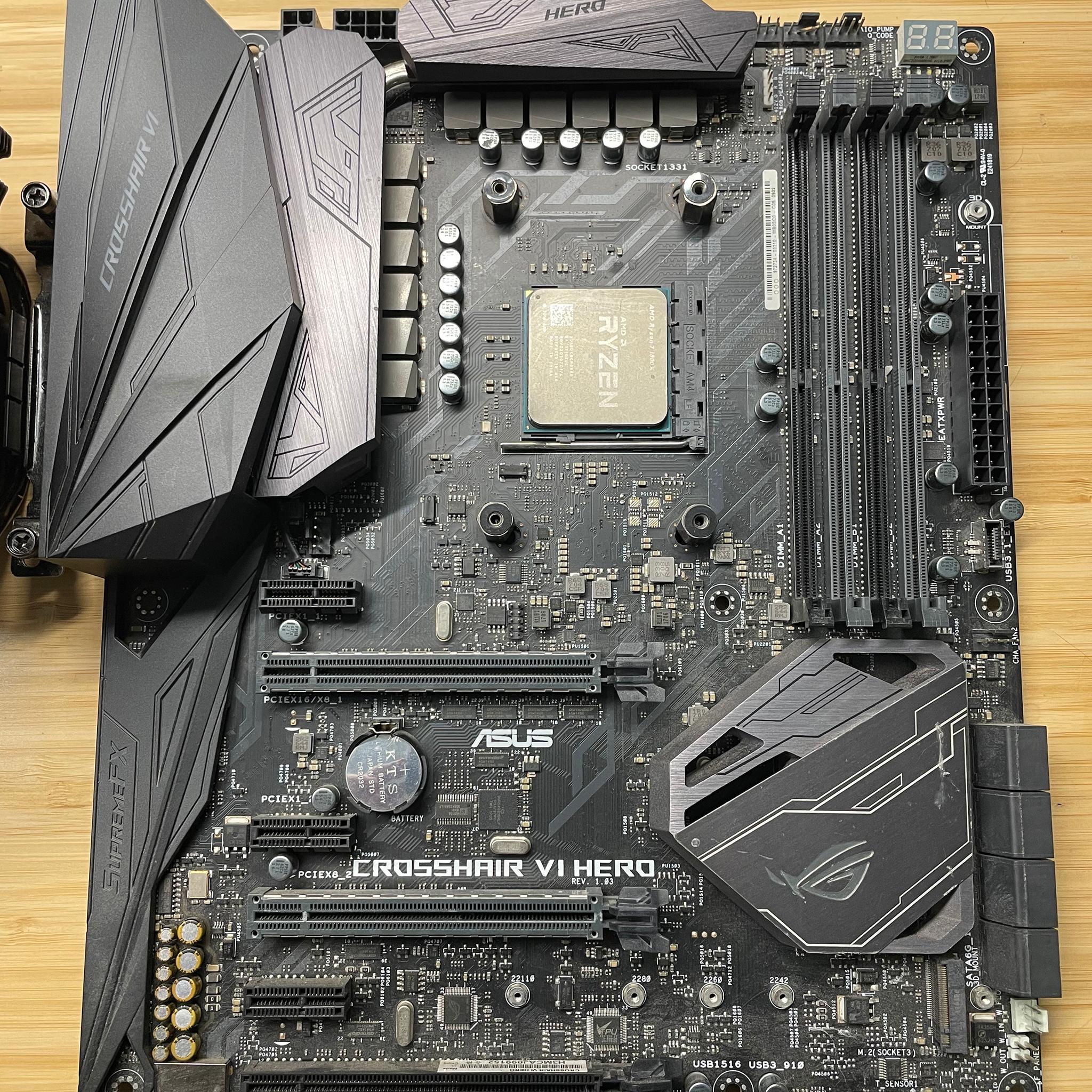 Ryzen 7 1800x Combo | Asus X370 Crosshair VI Hero | Hyper 212