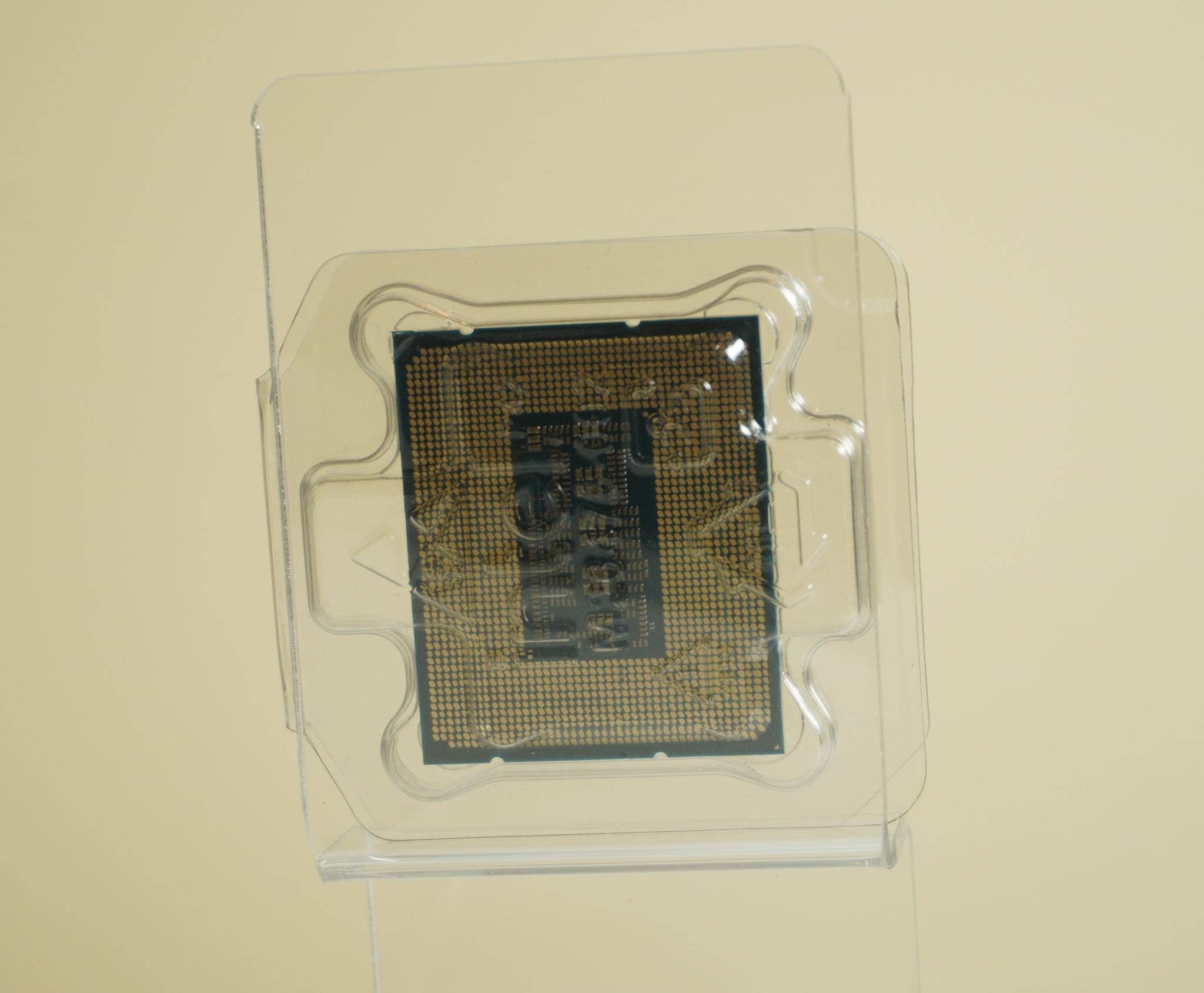Intel i7 14700K