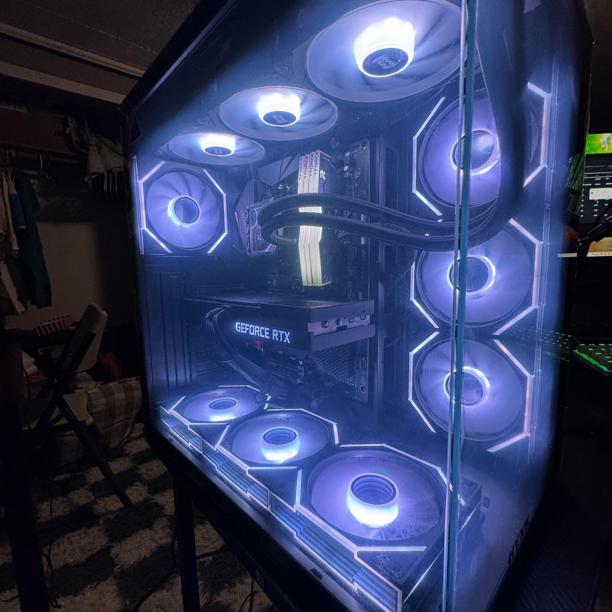 Gaming pc ryzen 7 and Rtx 3070