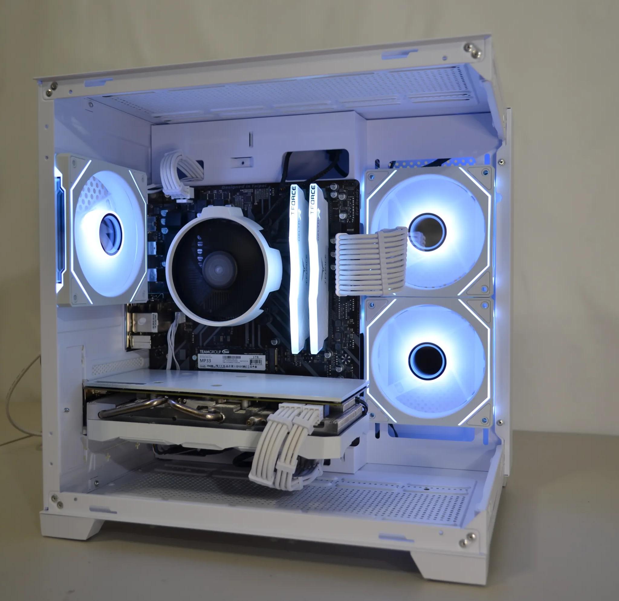 🧊Frostbite❄️- RX 5700 XT (Better than RTX 3060) | Ryzen 5 3600X | 1 TB NVMe