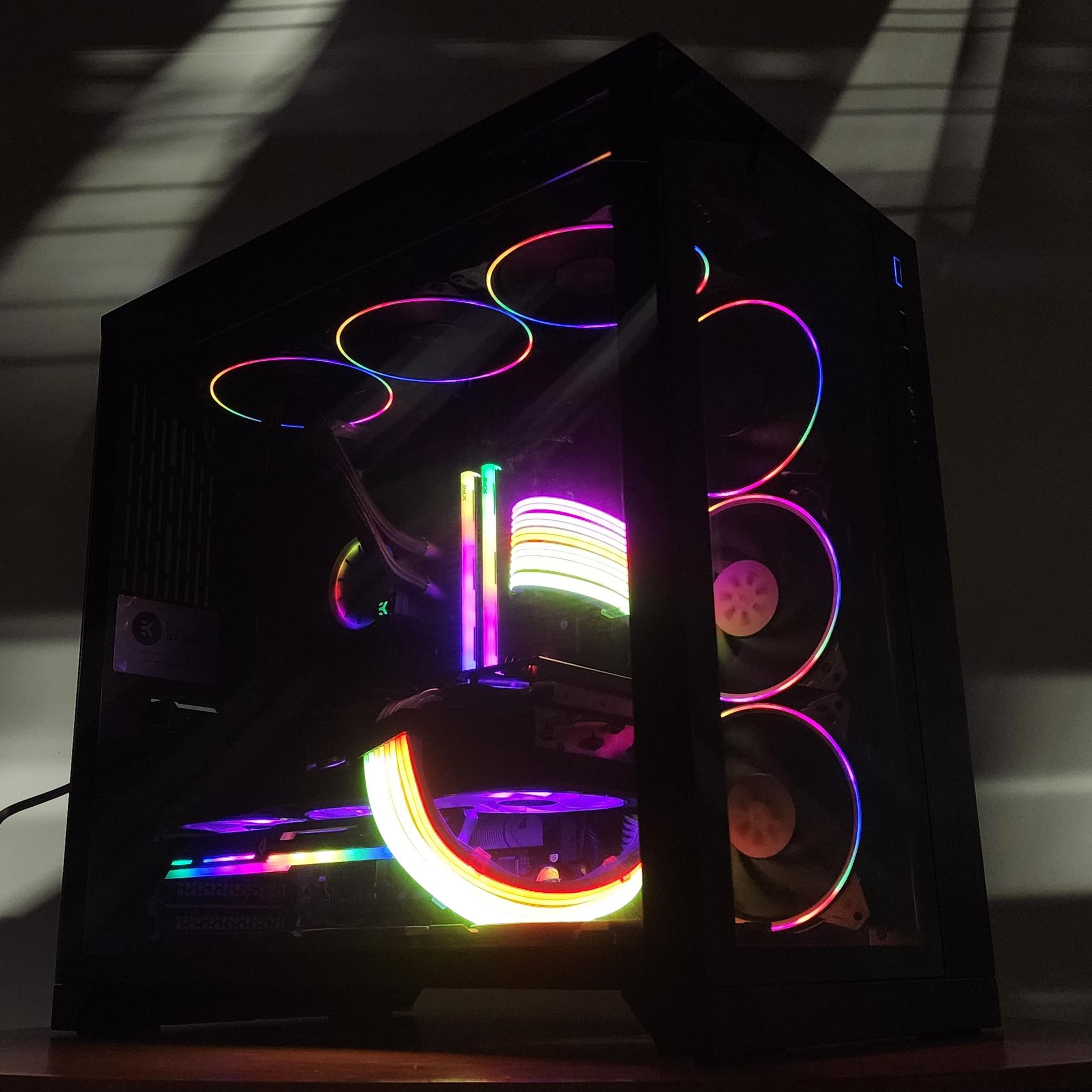 Gaming PC Ryzen 7 9800X3D 32GB RAM 2TB SSD RX 7900 XTX 24GB Windows 11 Computer
