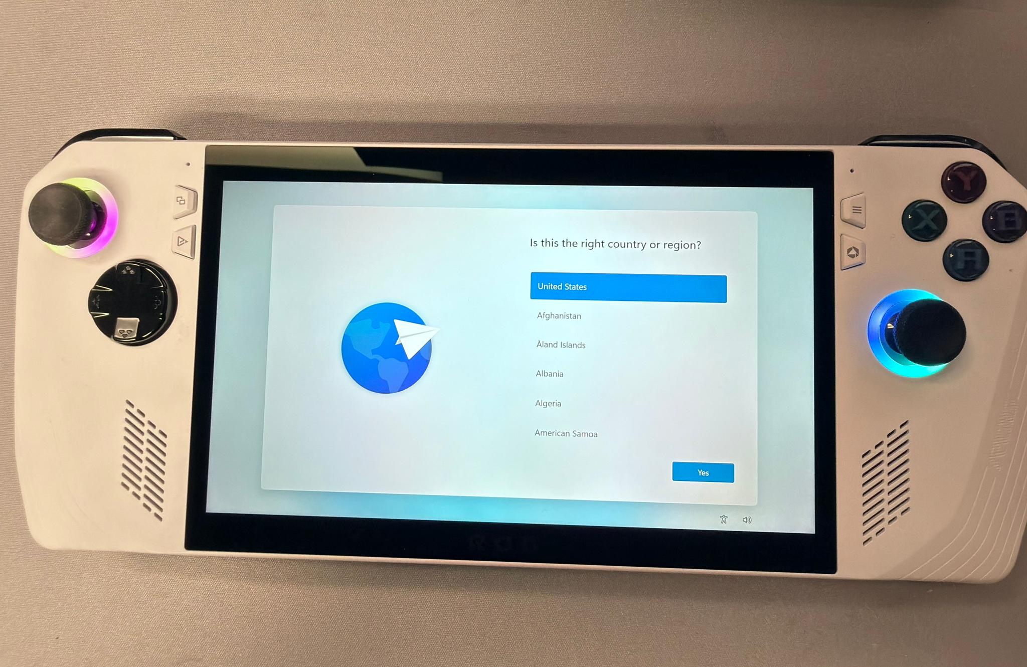 ROG Ally z1 Extreme 1tb