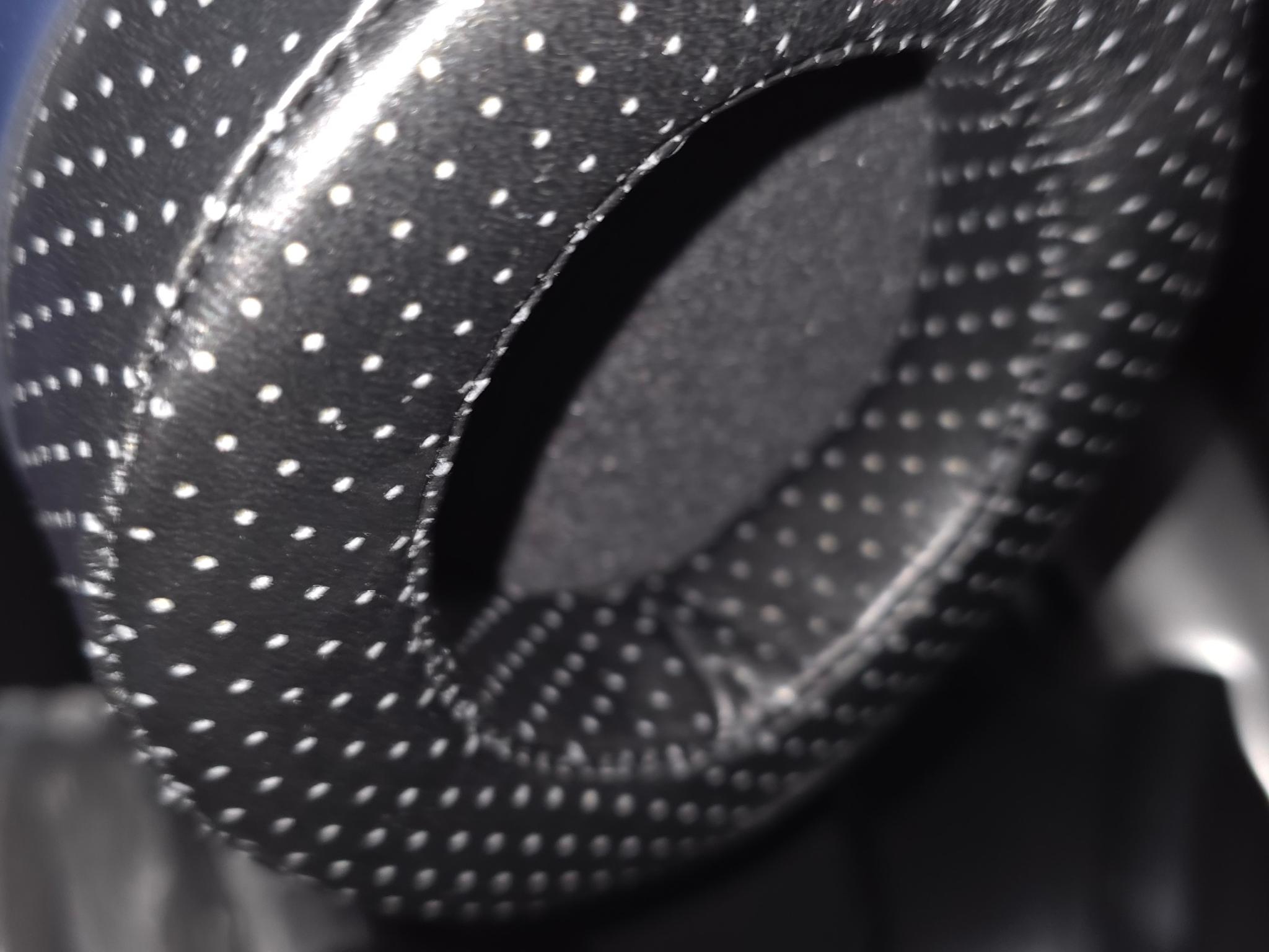 Dekoni x hifiman cobalt closed back headphones