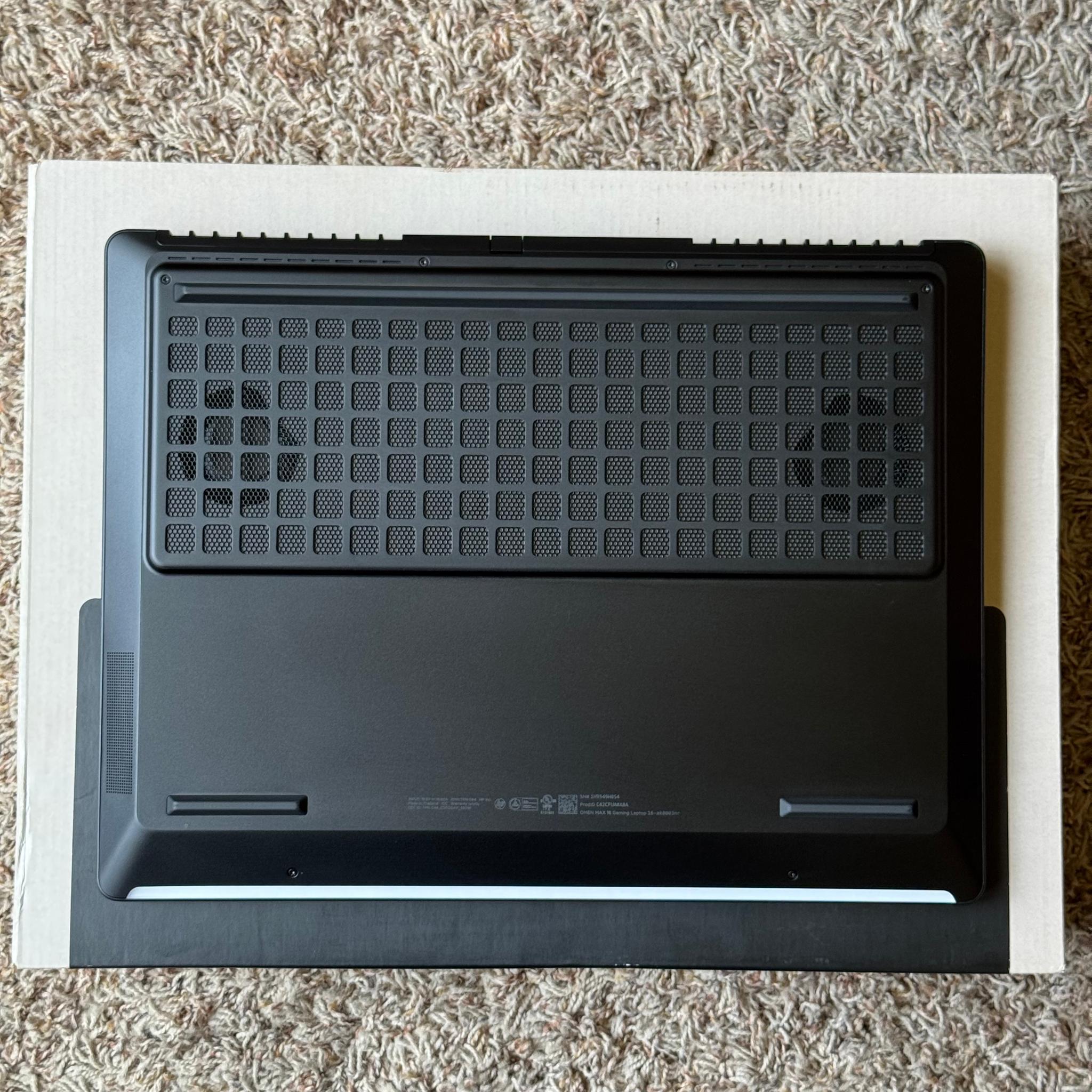 Rtx 5080 / Ryzen 9 / 64GB DDR5 / 1TB SSD / 240Hz Screen / 2026 model / gaming laptop
