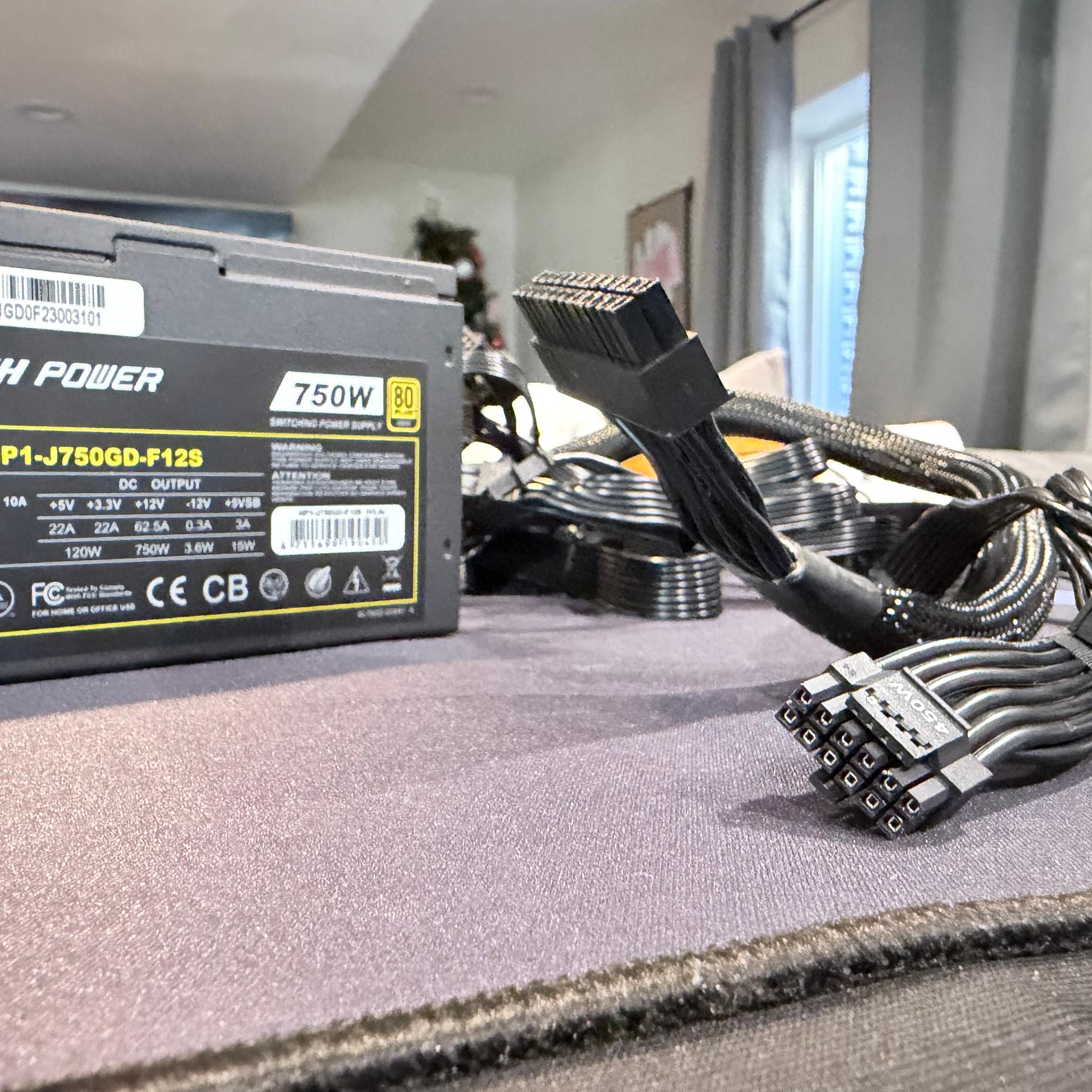 Highpower 750W Non-Mod 80+Gold