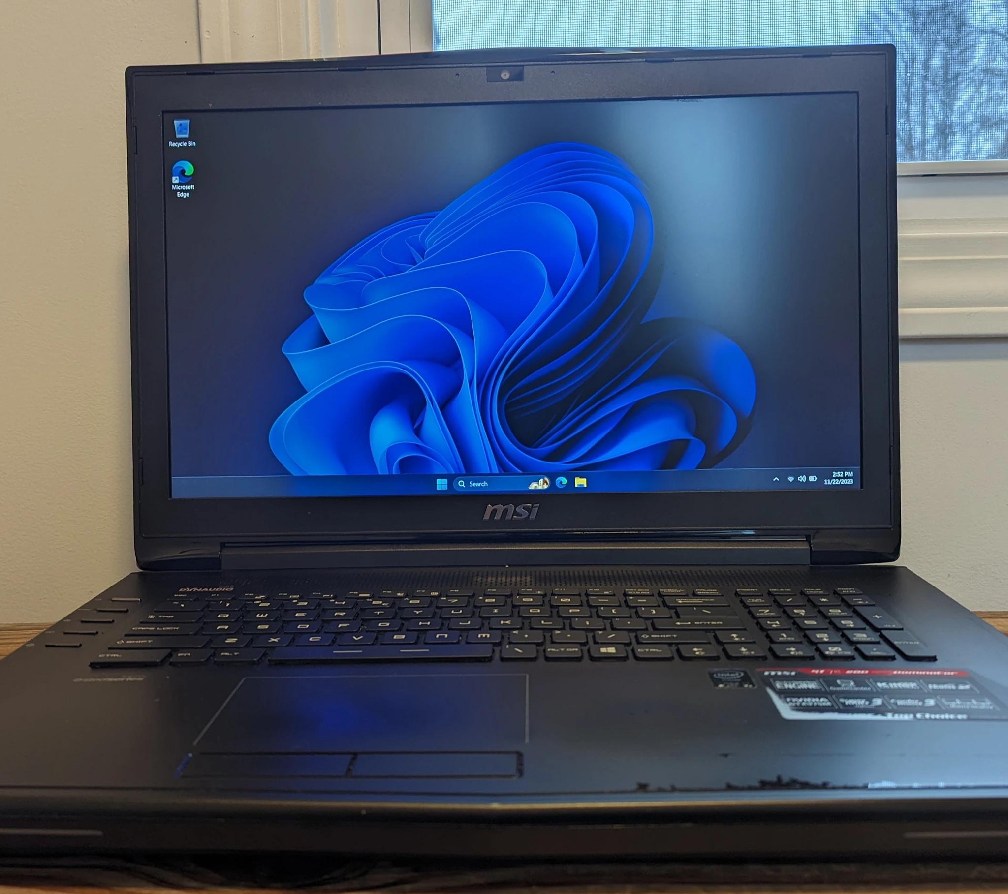 MSI Dominator Pro GT72-2QD - i7-4710HQ, RARE GTX 970M 6GB, 16GB RAM, 256GB SSD + 1TB HDD, Win 11