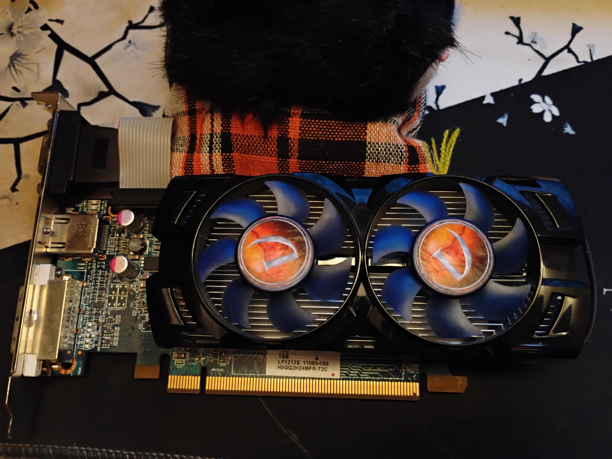 SFF AMD Radeon HD 6670 | DX11