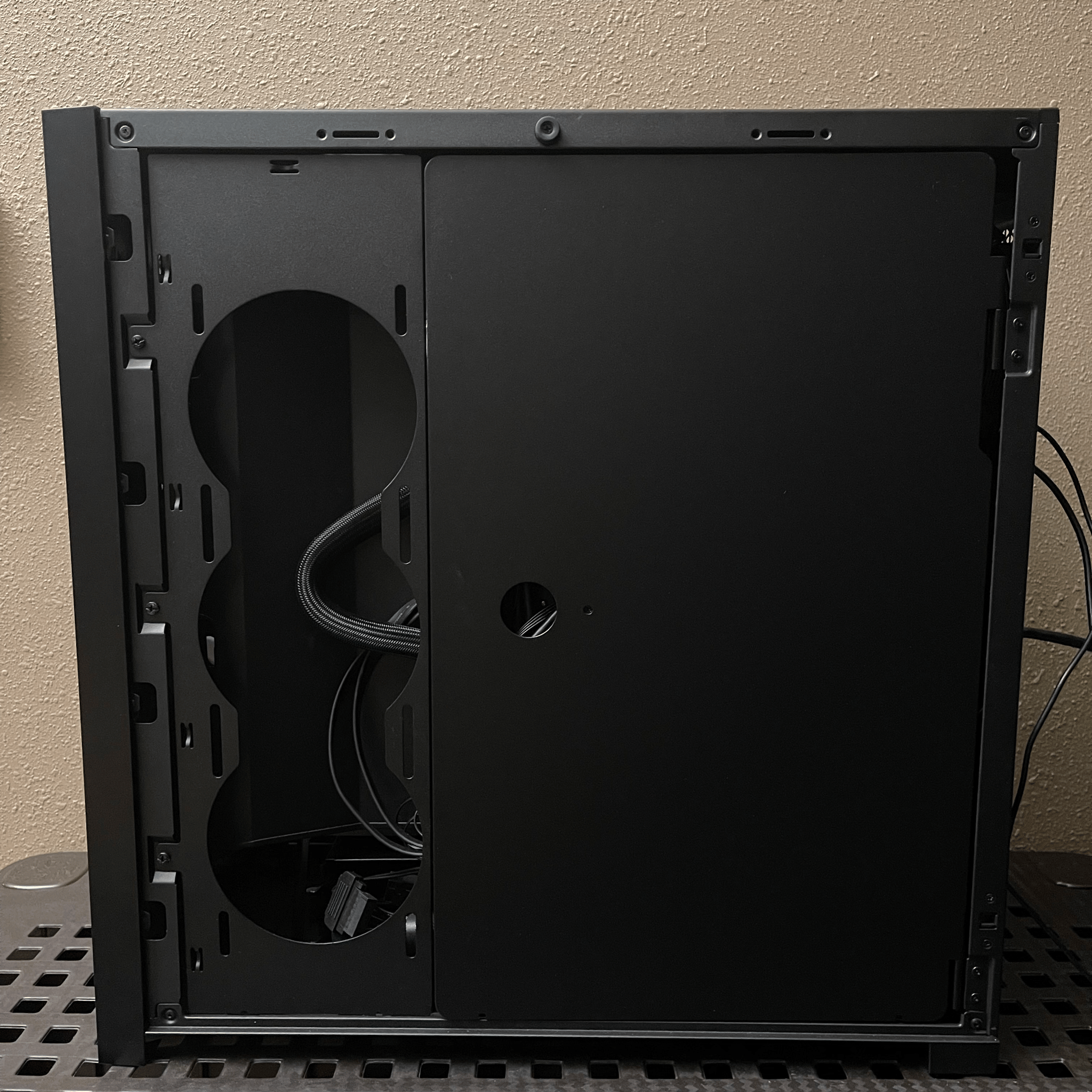Intel i7-12700k,EVGA 3090, 32GB RAM, 2TB Custom PC DDR5