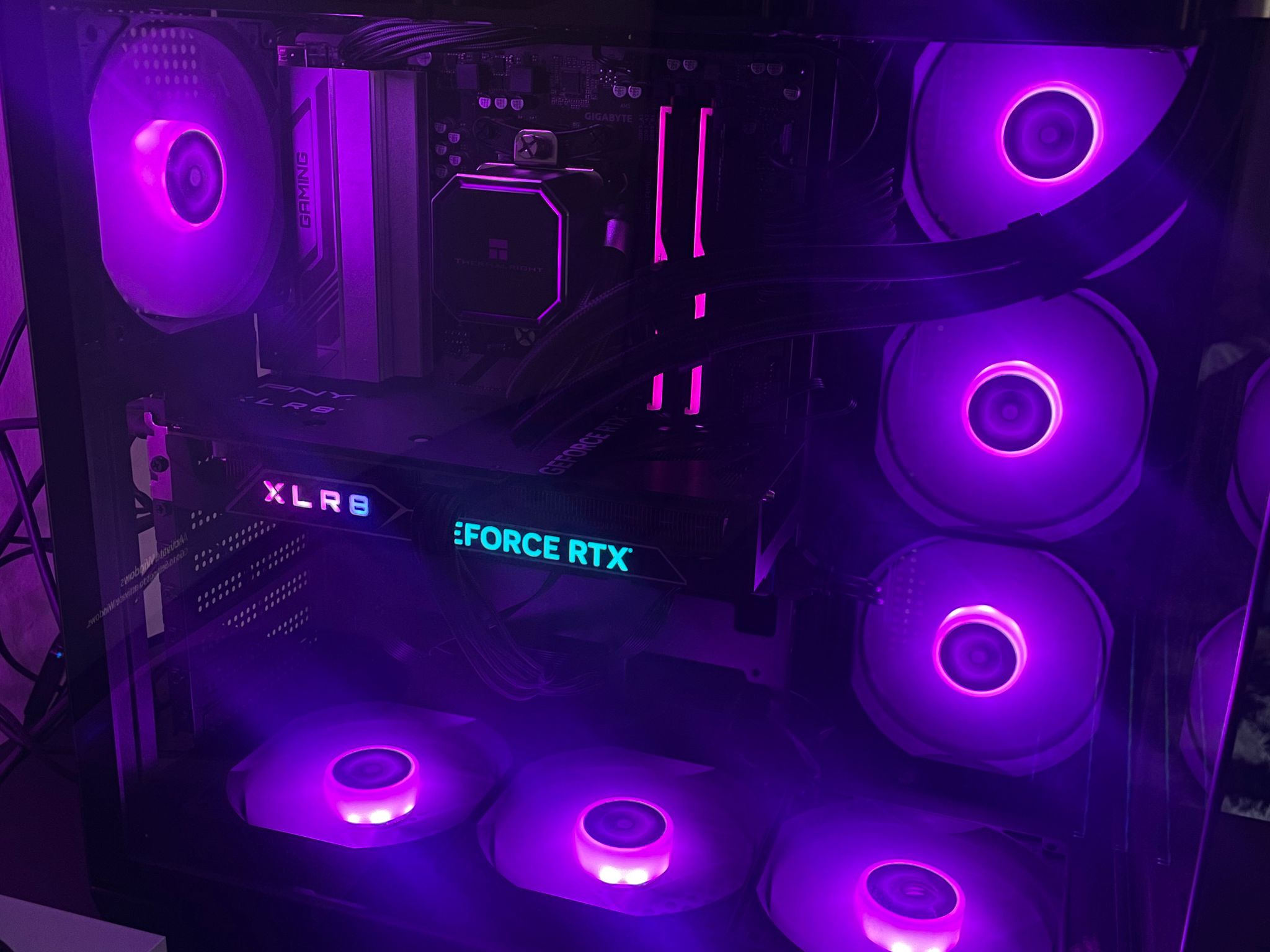 Rtx 4060 | Amd 5 | Ram:32GB | 1TB SSD |  Built last week | Willing to negotiate