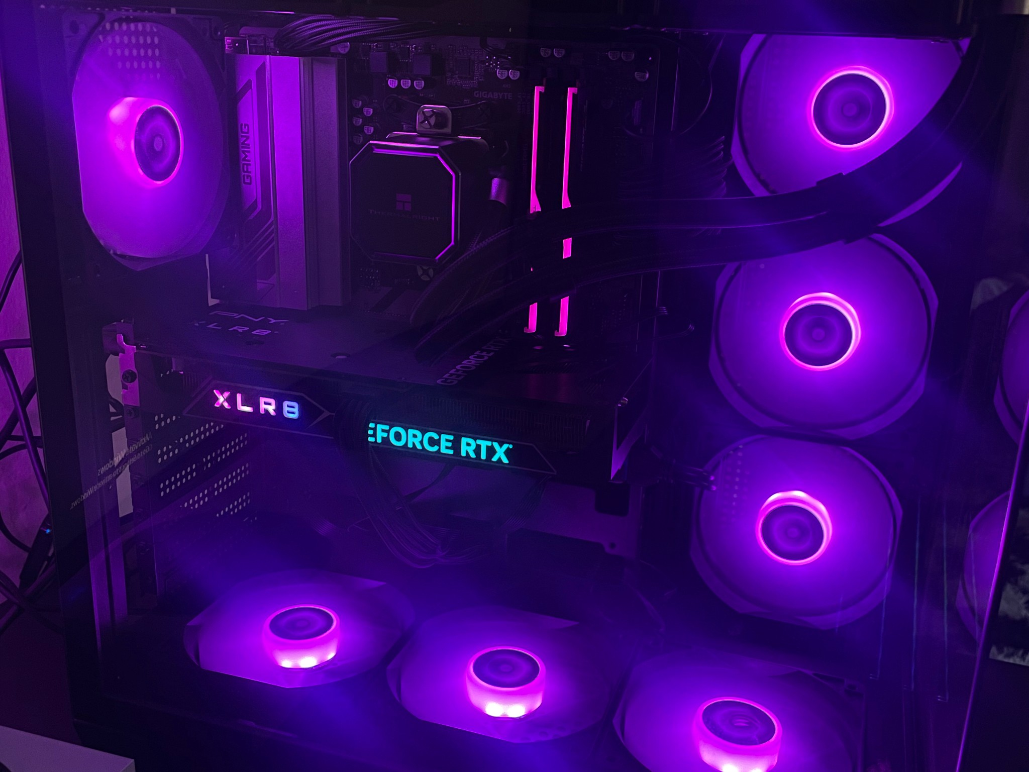 Rtx 4060 | Amd 5 | Ram:32GB | 1TB SSD |  Built last week | Willing to negotiate