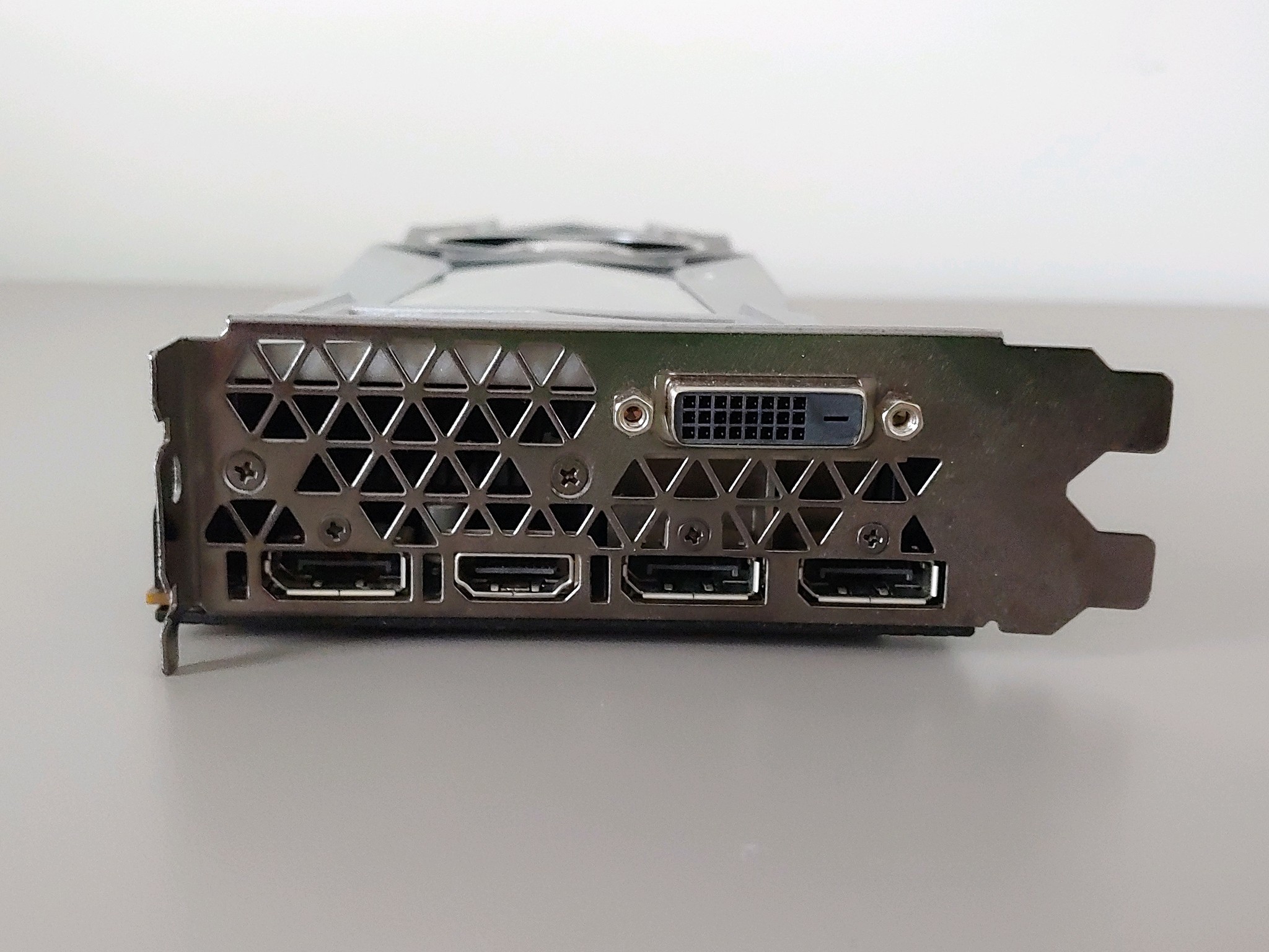 NVIDIA GTX 1070 Founders Edition – Tested, Clean, Original Box (SLI-Ready)