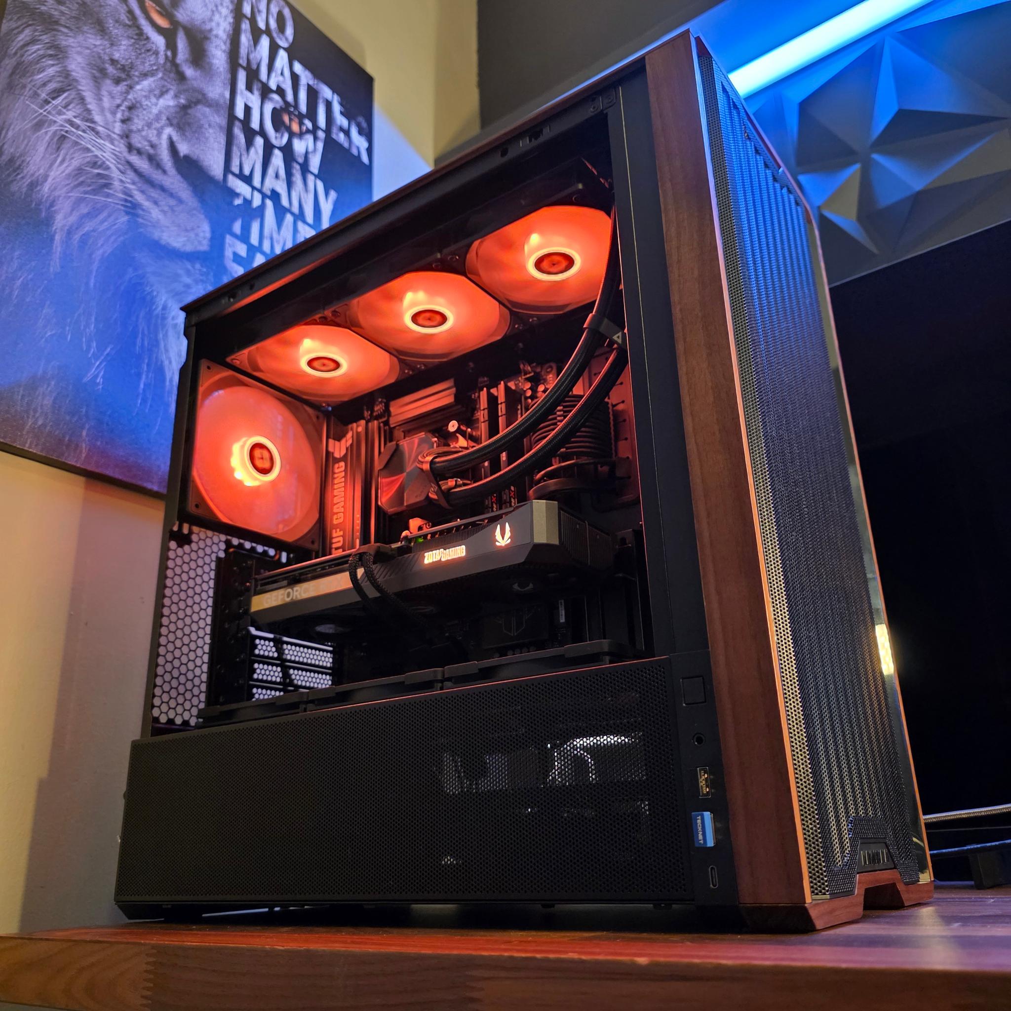 RTX 5070 + RYZEN 7 7700X DDR5 PC