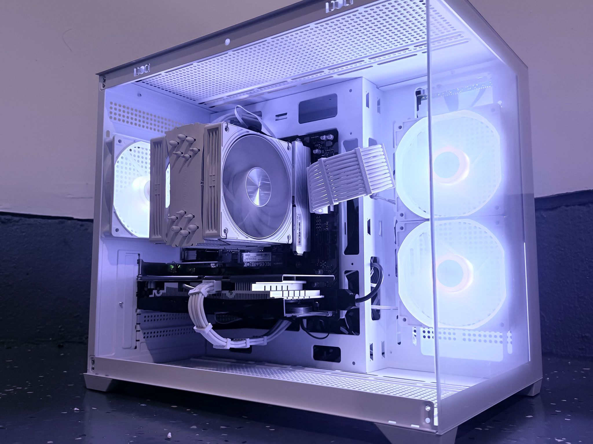 ❄️"Glacial Veil"⚪️ | 1440p Gaming | Ryzen 7 7700 | RTX 4060 | 16GB DDR5 | 1TB SSD | Free Shipping