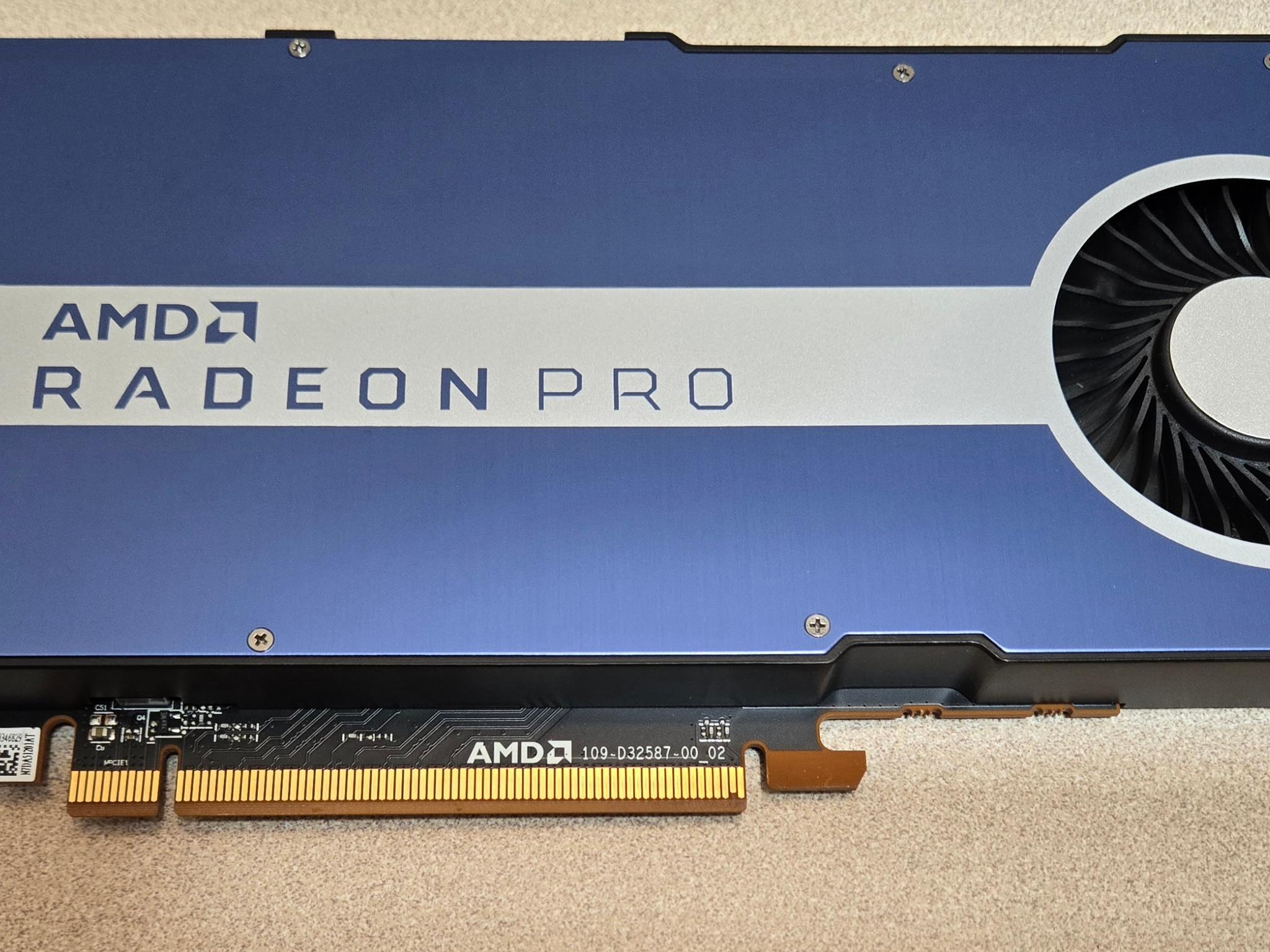 AMD Radeon W5500 PRO 8GB
