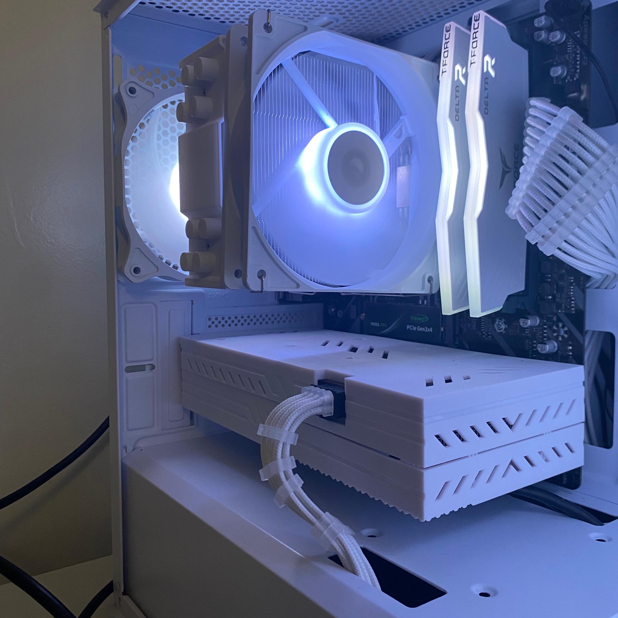 🌨️ Custom Gaming PC | Ryzen 5 3600 | RX 580 8GB | 16GB DDR4 RAM | 512GB SSD | WINDOWS 11 | WIFI