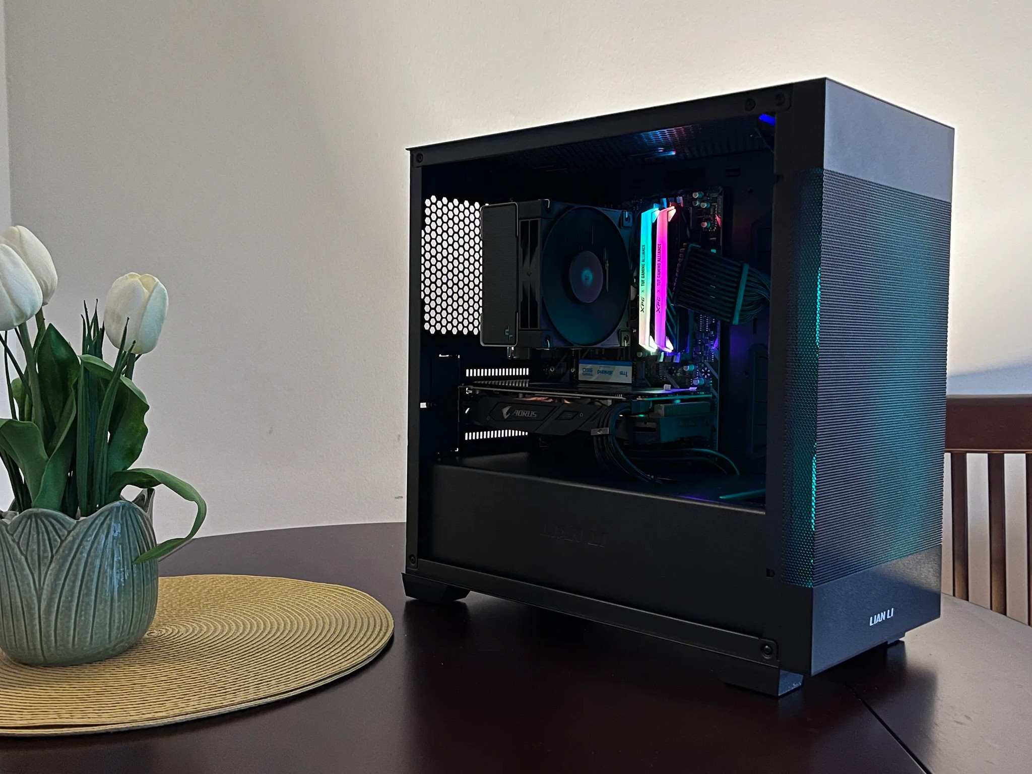 BUDGET 1080P GAMING BEAST! || Ryzen 5 2600 || RX 580 || 16GB RAM || 1 TB NVMe SSD