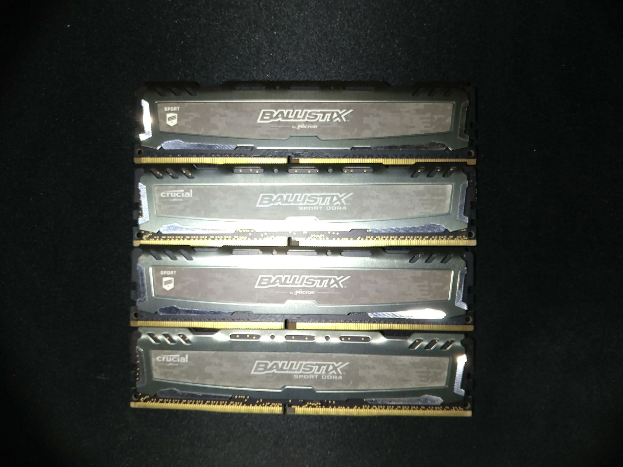 Crucial Ballistix 16GB RAM 2400MT/s