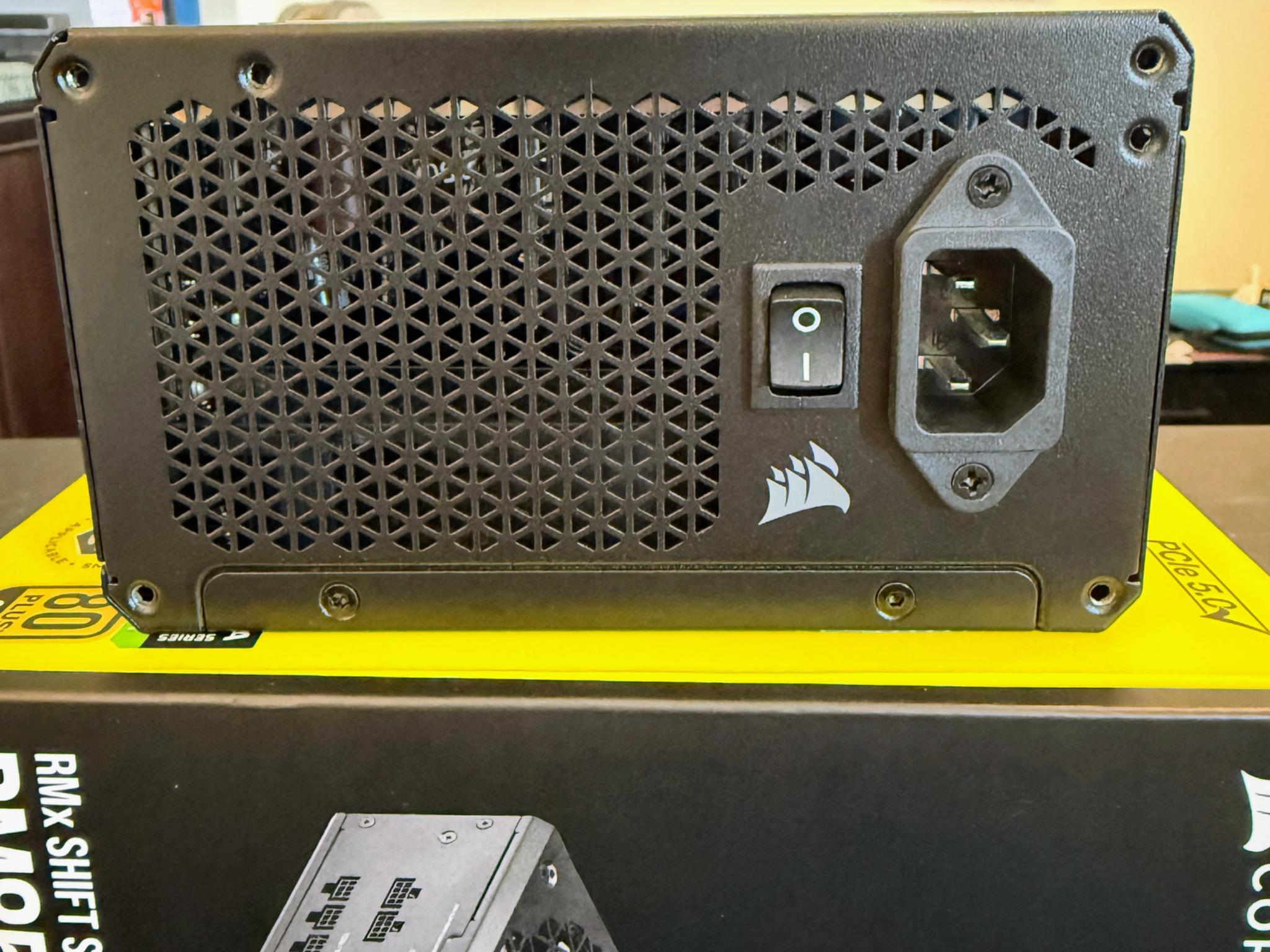 Corsair RM850x Shift 850W 80+ Gold Fully Modular PSU (2025, Lightly Used)