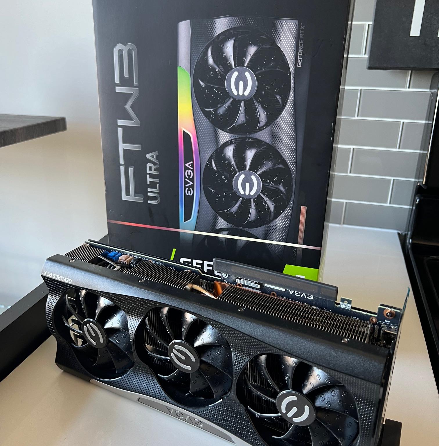 EVGA GeForce RTX 3090 FTW3 ULTRA GAMING Video Card