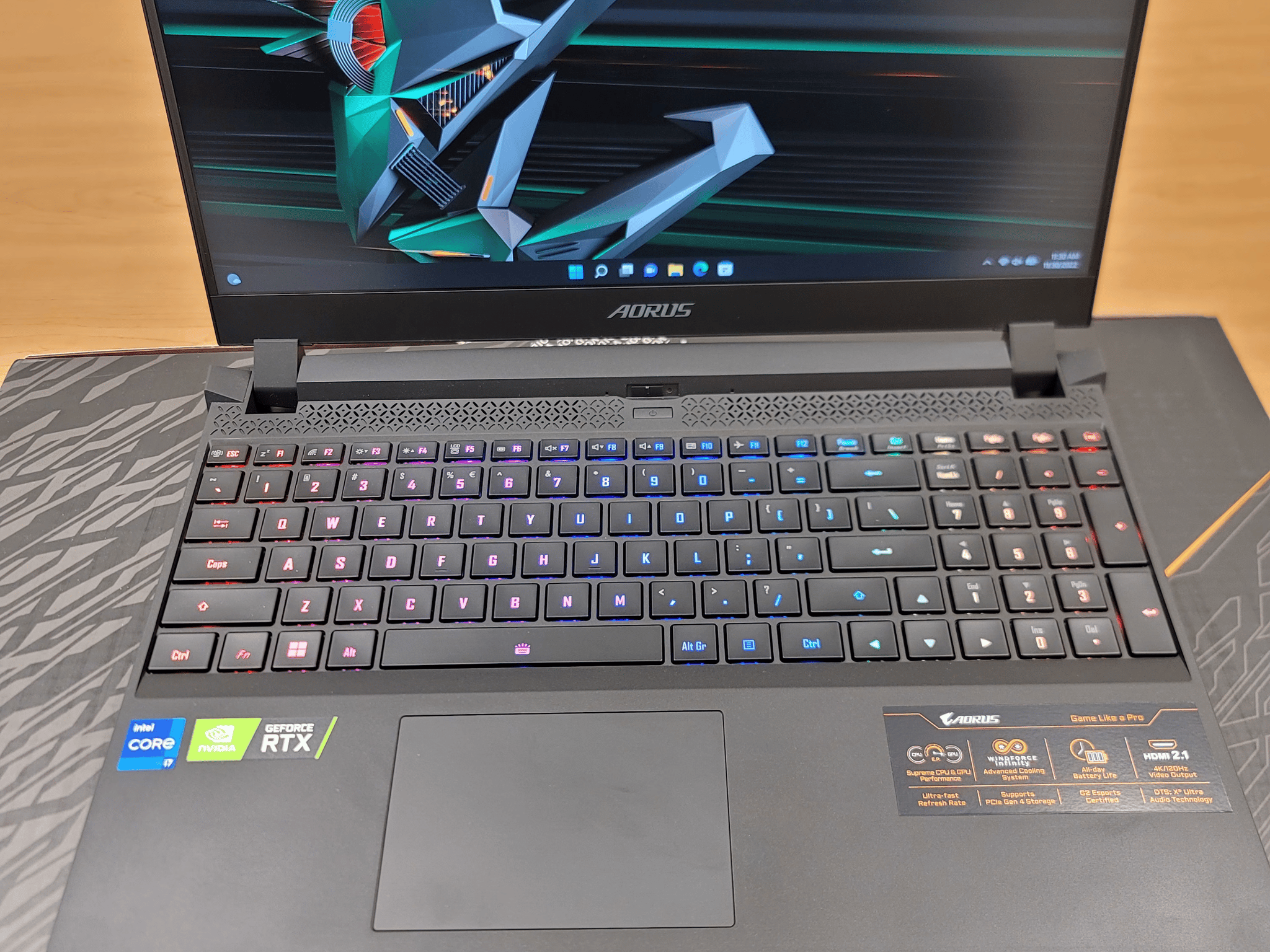 Gigabyte Aorus 15.6 IPS 240Hz Gaming Laptop - I7 - RTX 3070 