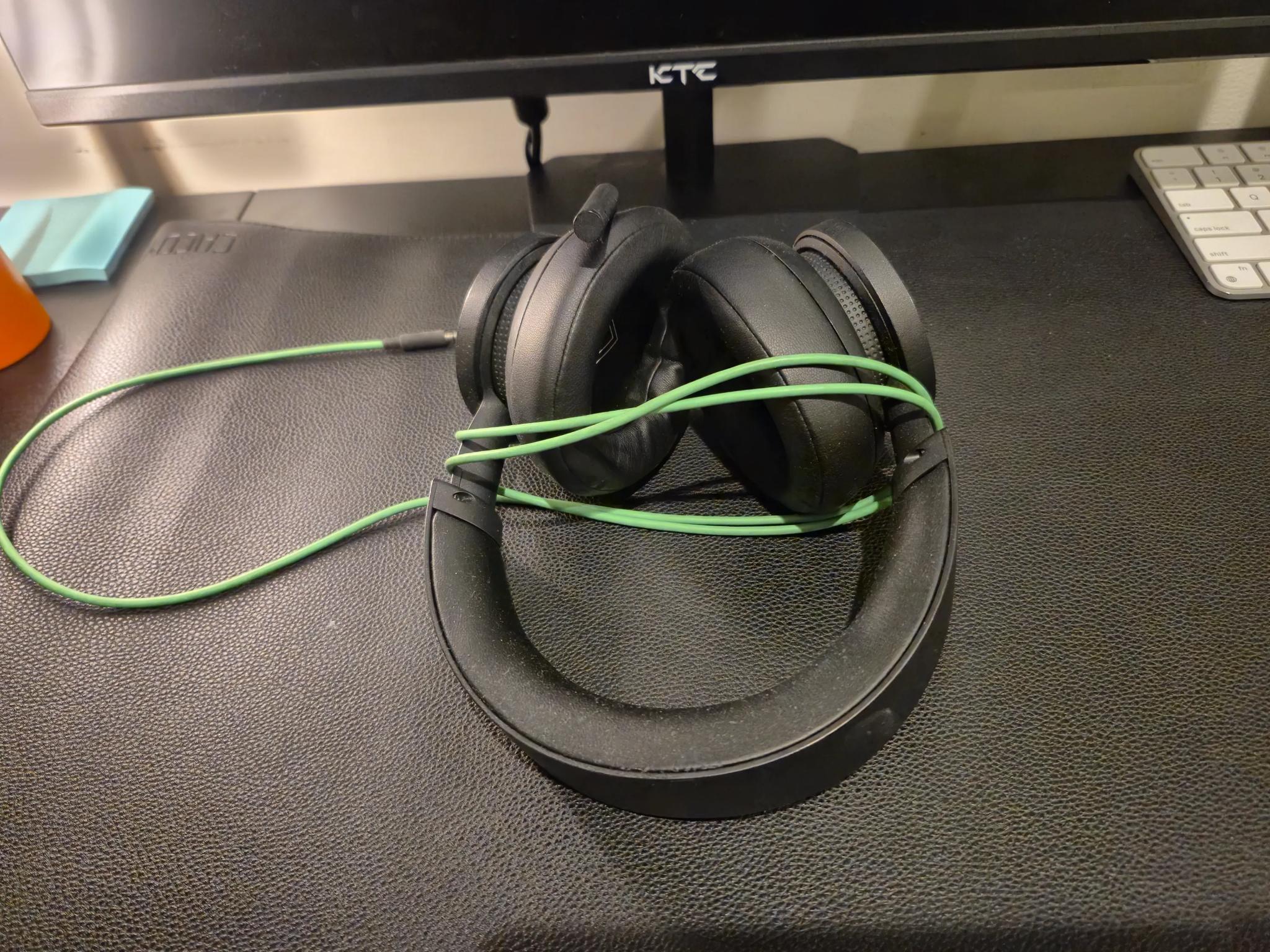 Xbox wired gaming headset with Mic