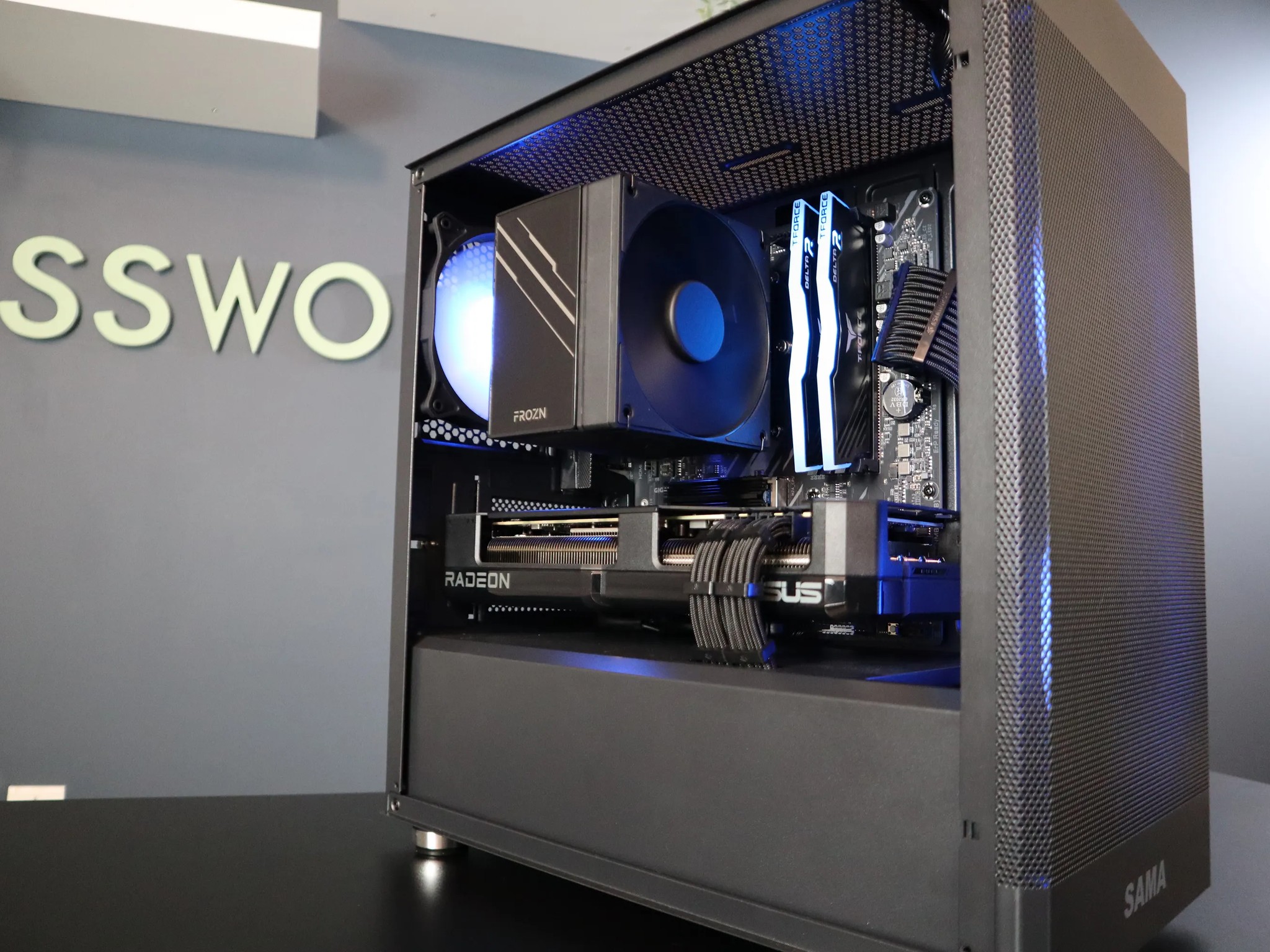 1440p WiFi Gaming PC | Ryzen 7 5700X3D | ASUS 7700XT | 32GB RAM | 1TB | 500+ FPS | All Brand New