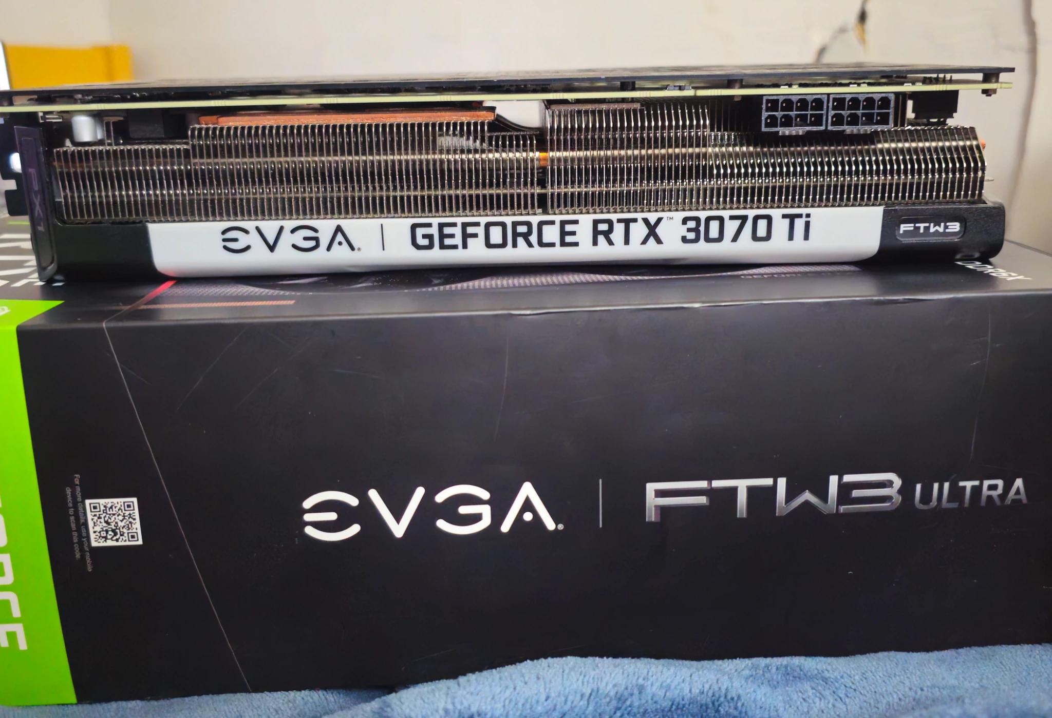 EVGA FTW3 ULTRA GAMING GeForce RTX 3070 Ti