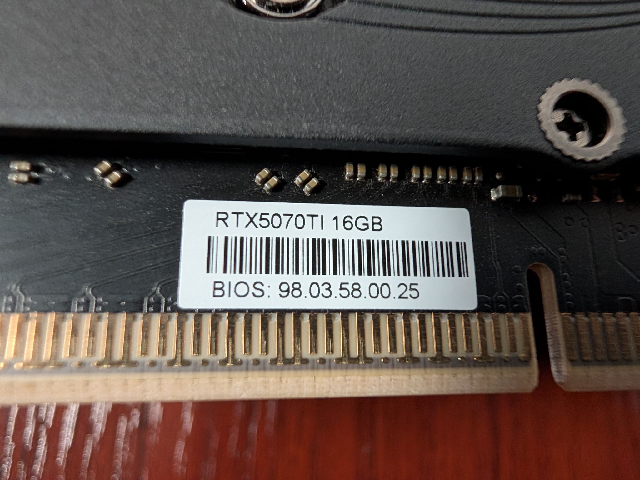 PNY GeForce RTX 5070 Ti ARGB EPIC-X RGB OC Triple Fan
