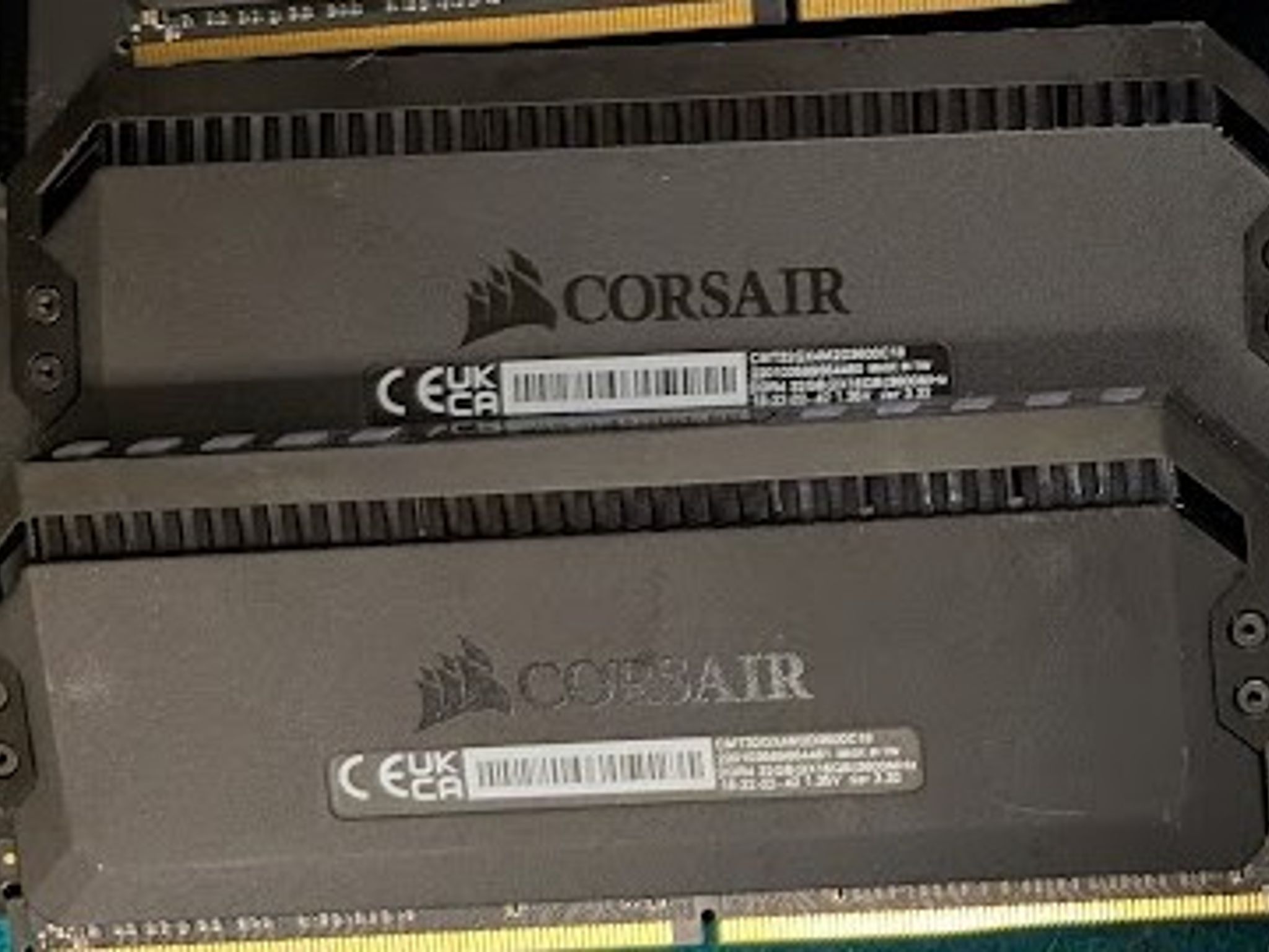 CORSAIR 32GB DDR4 3600MHz