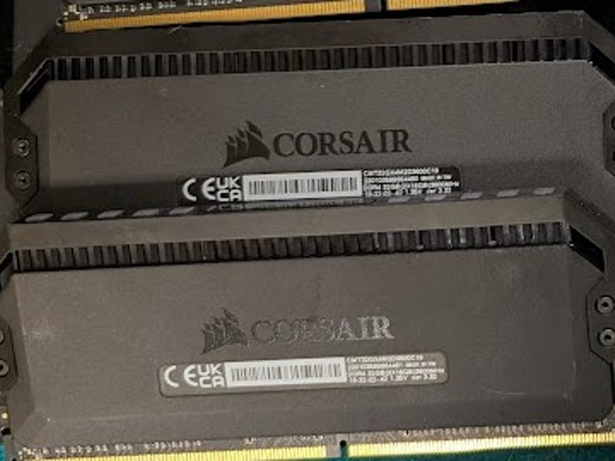 CORSAIR 32GB DDR4 3600MHz