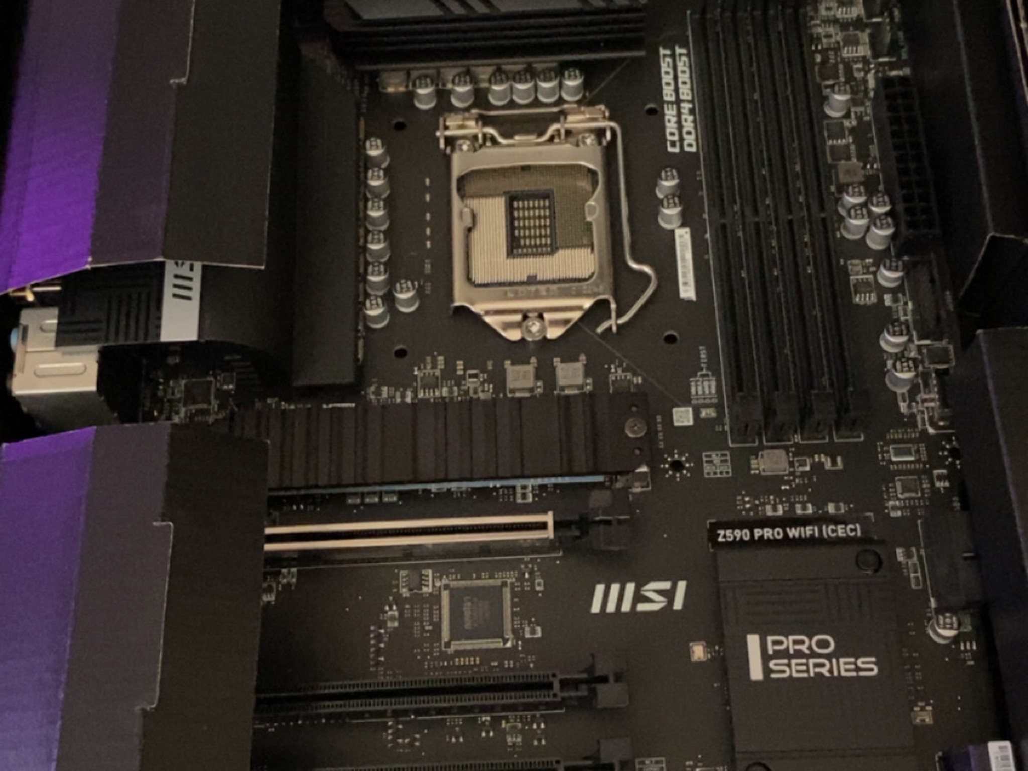 Msi z590 Wifi (OBO)