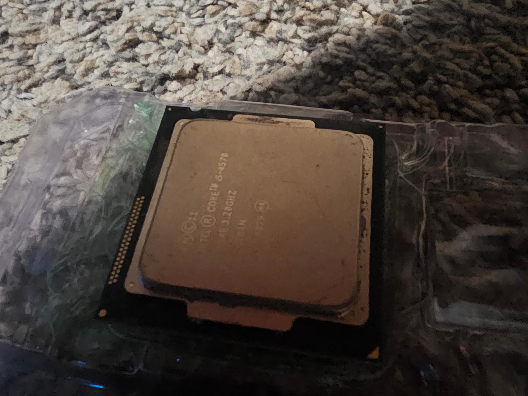 Intel Core i5‑4570 CPU Need Gone! – 3.2 GHz – Less Than 1 Year Used
