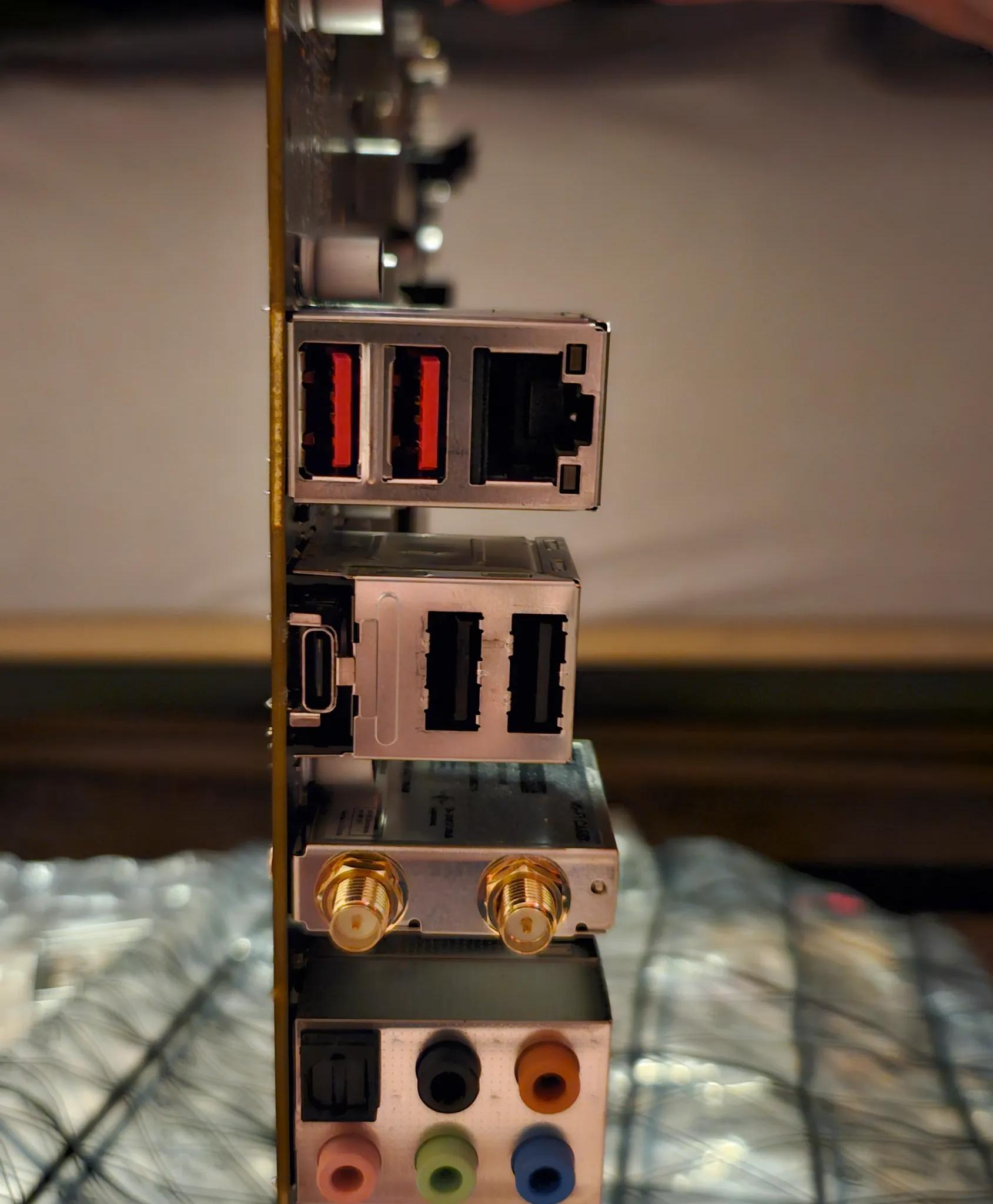 MSI Pro Series B760-VC WIFI DDR5