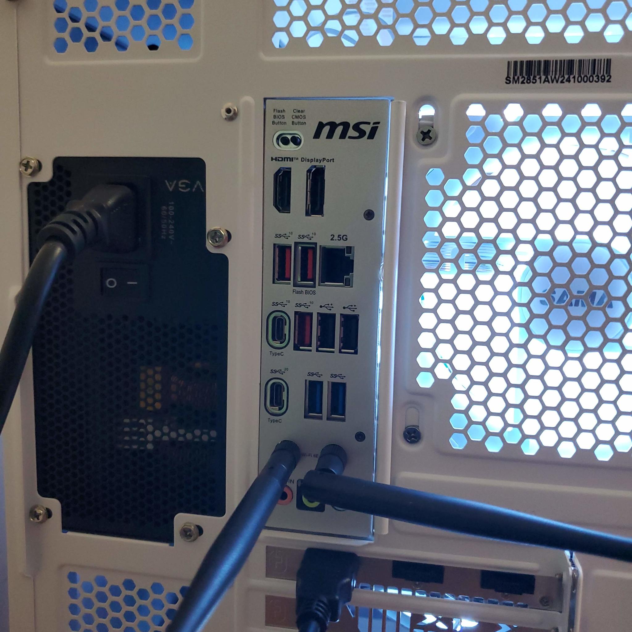❄️ Azure Glow: Ryzen 5 7500F | RX 9060 XT 16GB | 32GB DDR5 | 1TB NVMe | ATX Powerhouse 🚀
