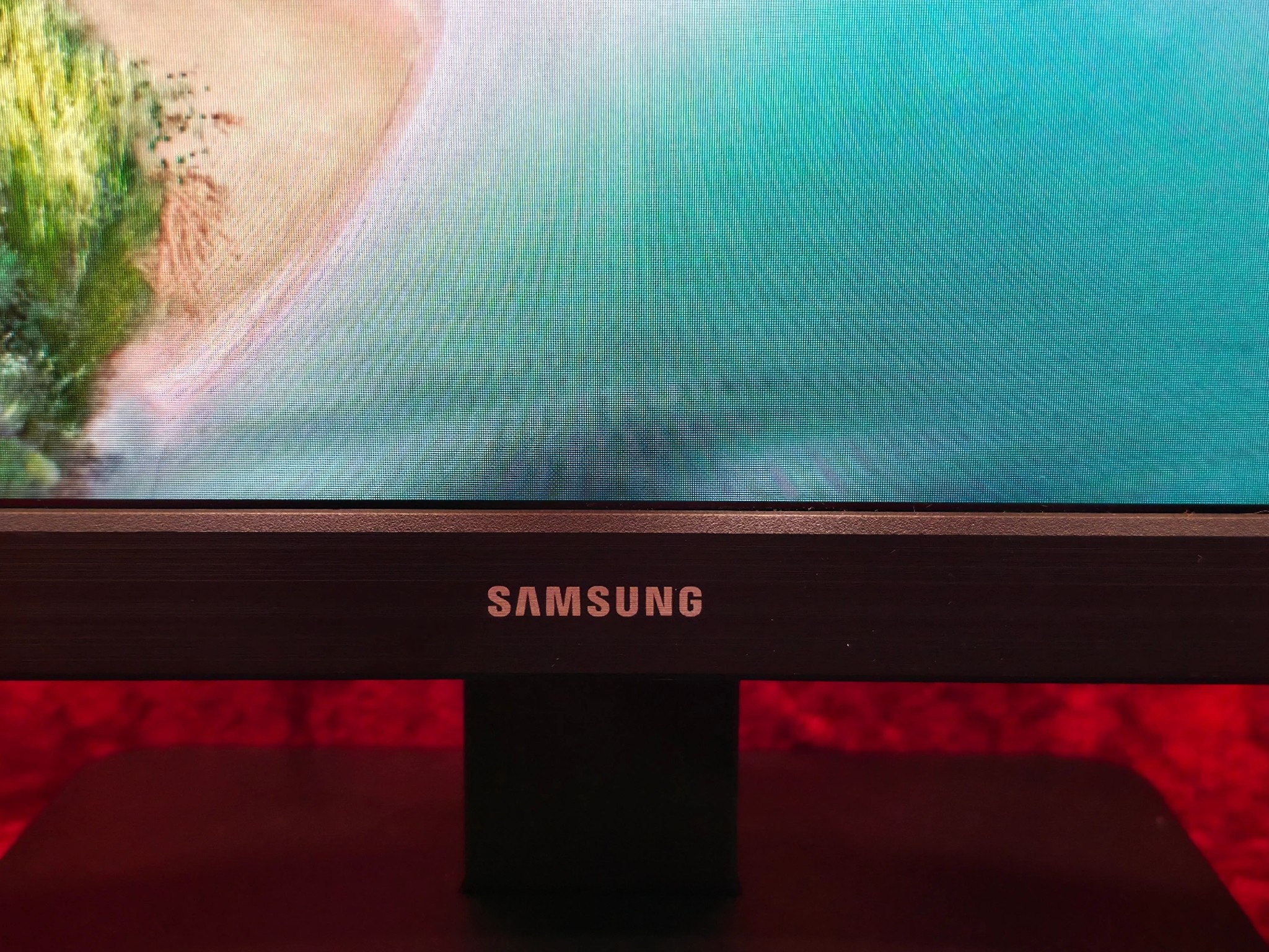 Samsung 24" Essential Monitor