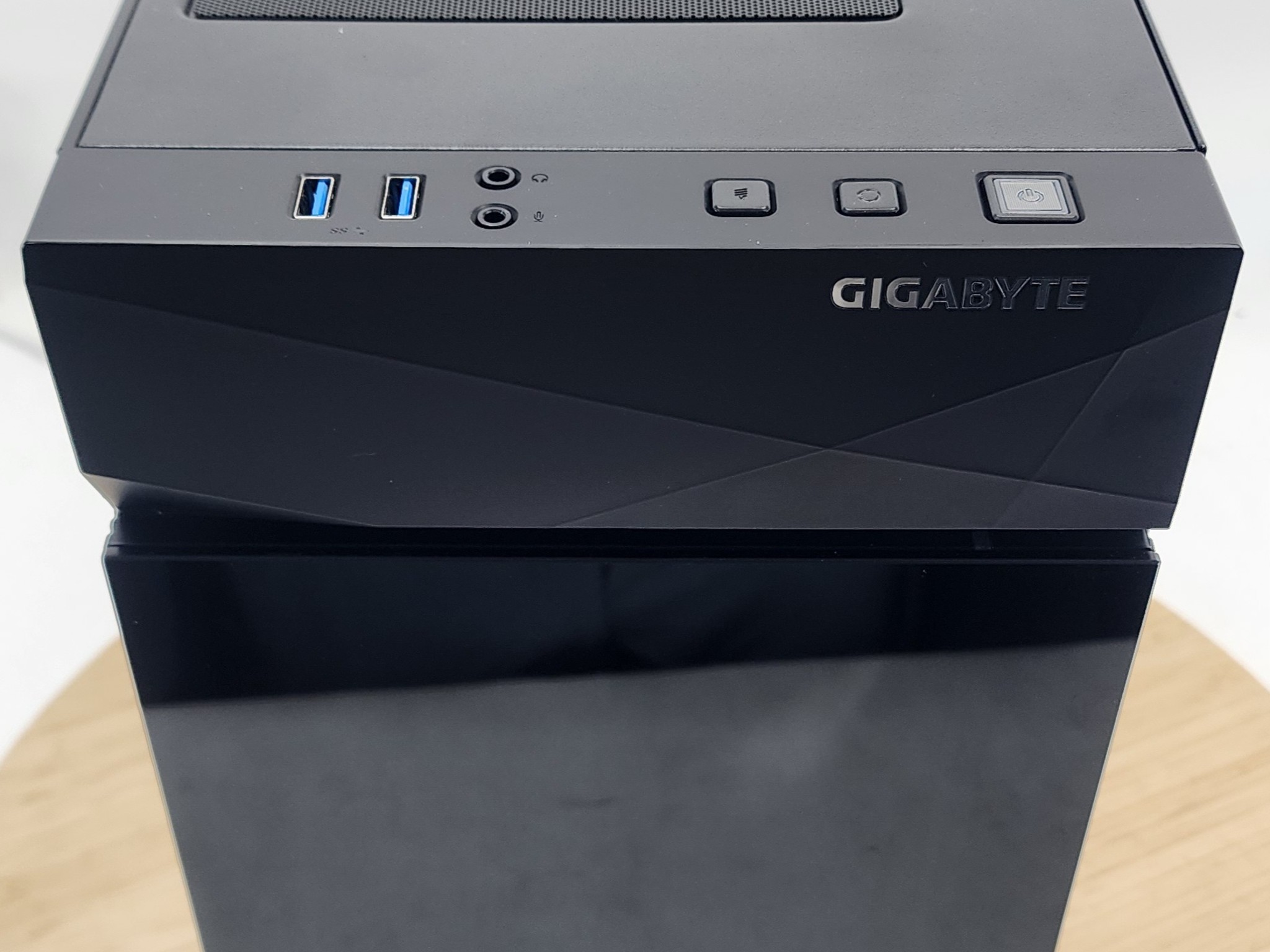 Gaming PC i5-14600KF 32GB RAM 1TB SSD RTX 3070 8GB Windows 11 Computer