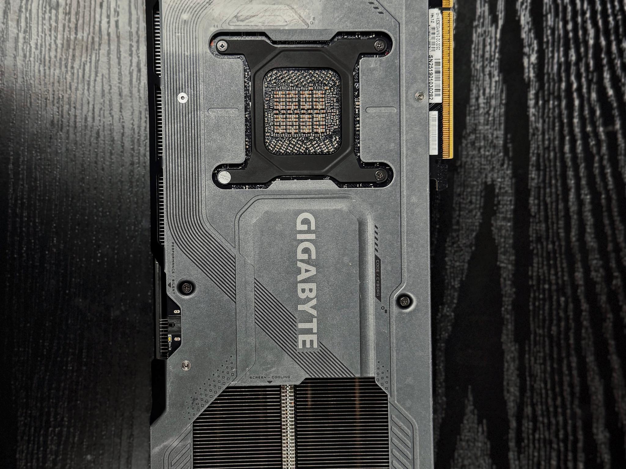 GIGABYTE GeForce RTX 5090 GAMING OC 32G