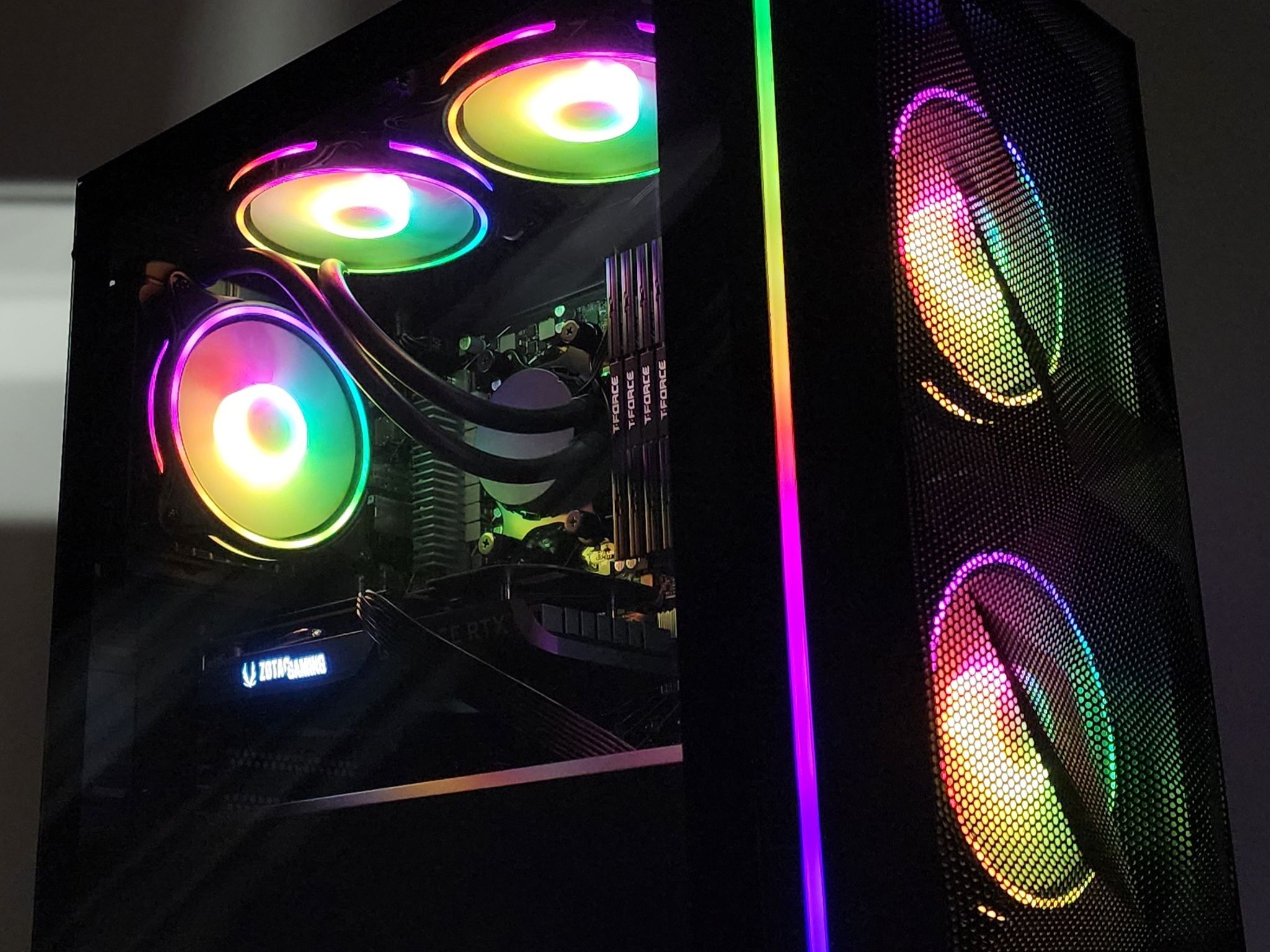 Gaming PC Ryzen 5 8400F 32GB RAM 1TB SSD RTX 4060 8GB Windows 11 Computer