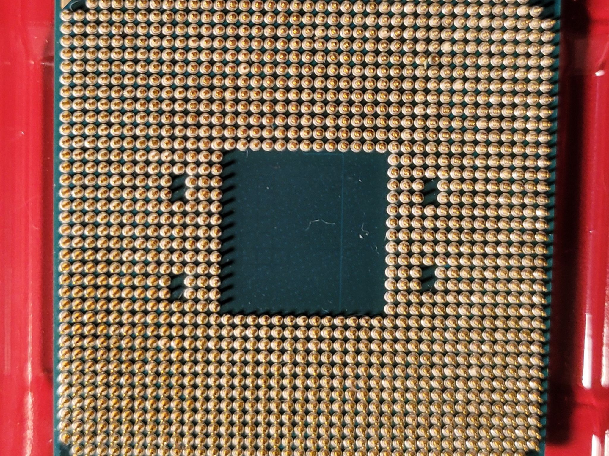 AMD Ryzen 3700X CPU includes Wraith cooler great condition/low use