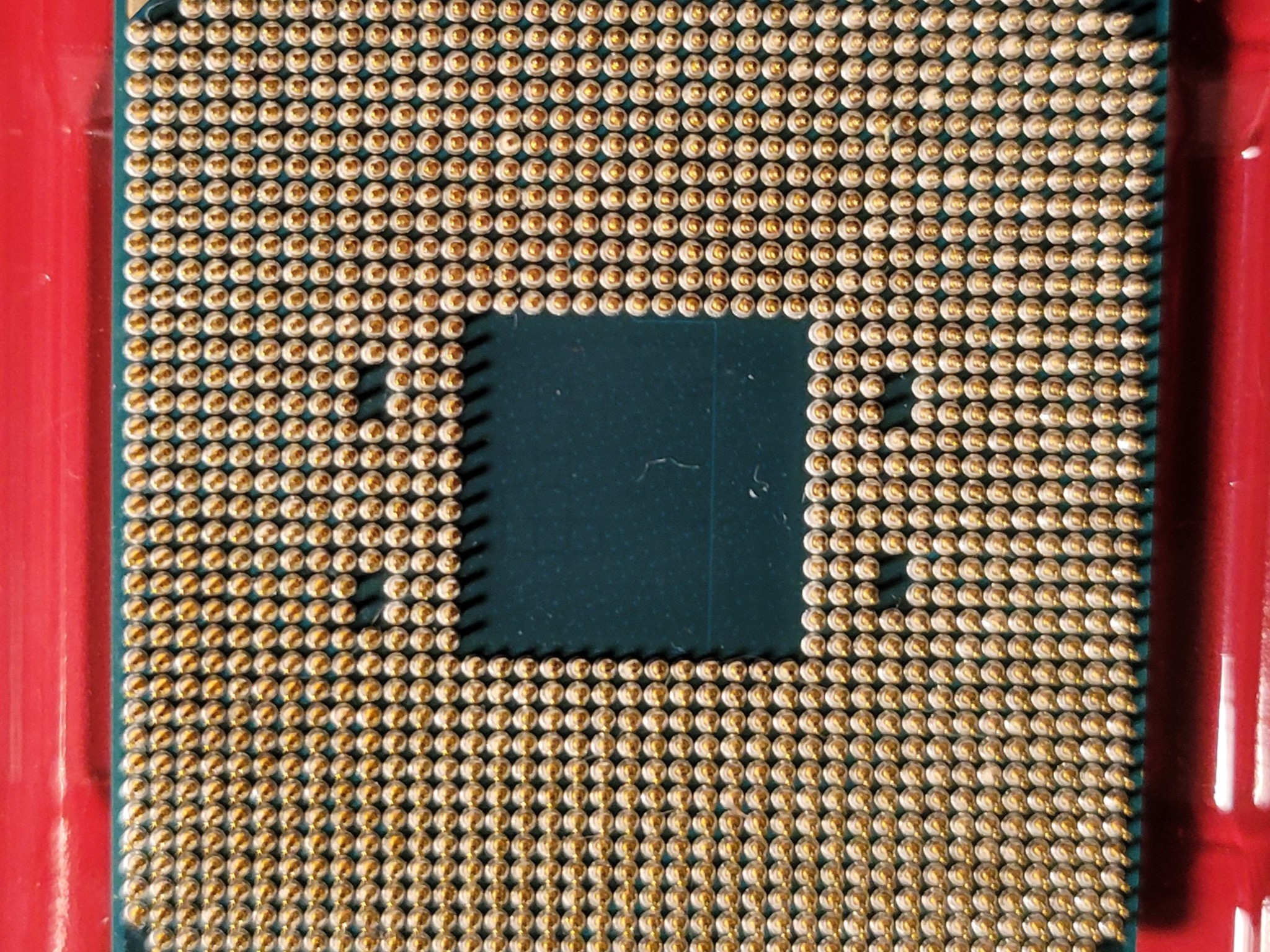 AMD Ryzen 3700X CPU includes Wraith cooler great condition/low use
