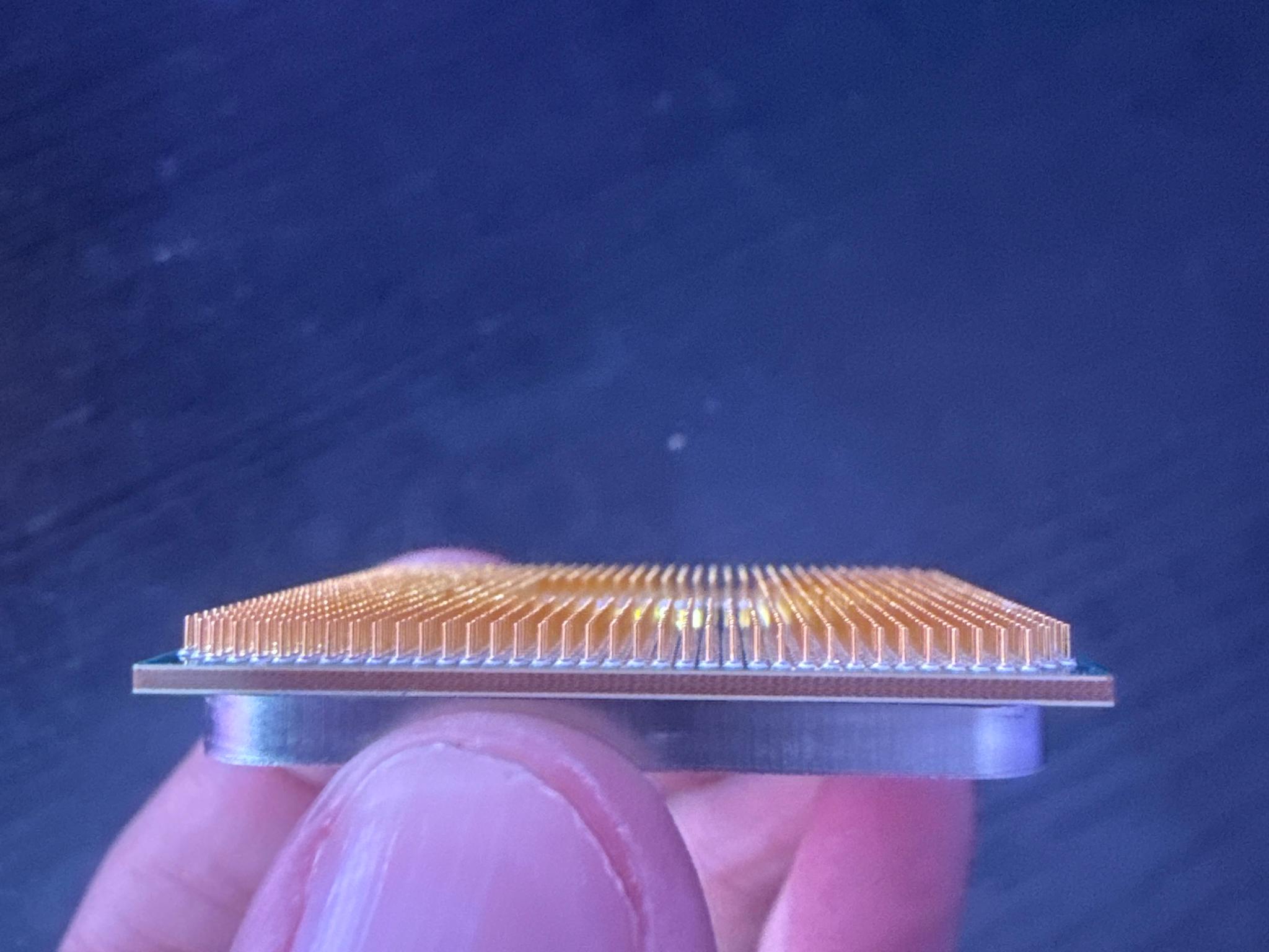 AMD Ryzen 7 5700 8-Core 16-Thread 3.7GHz CPU BROKEN | Message me through jawa for...