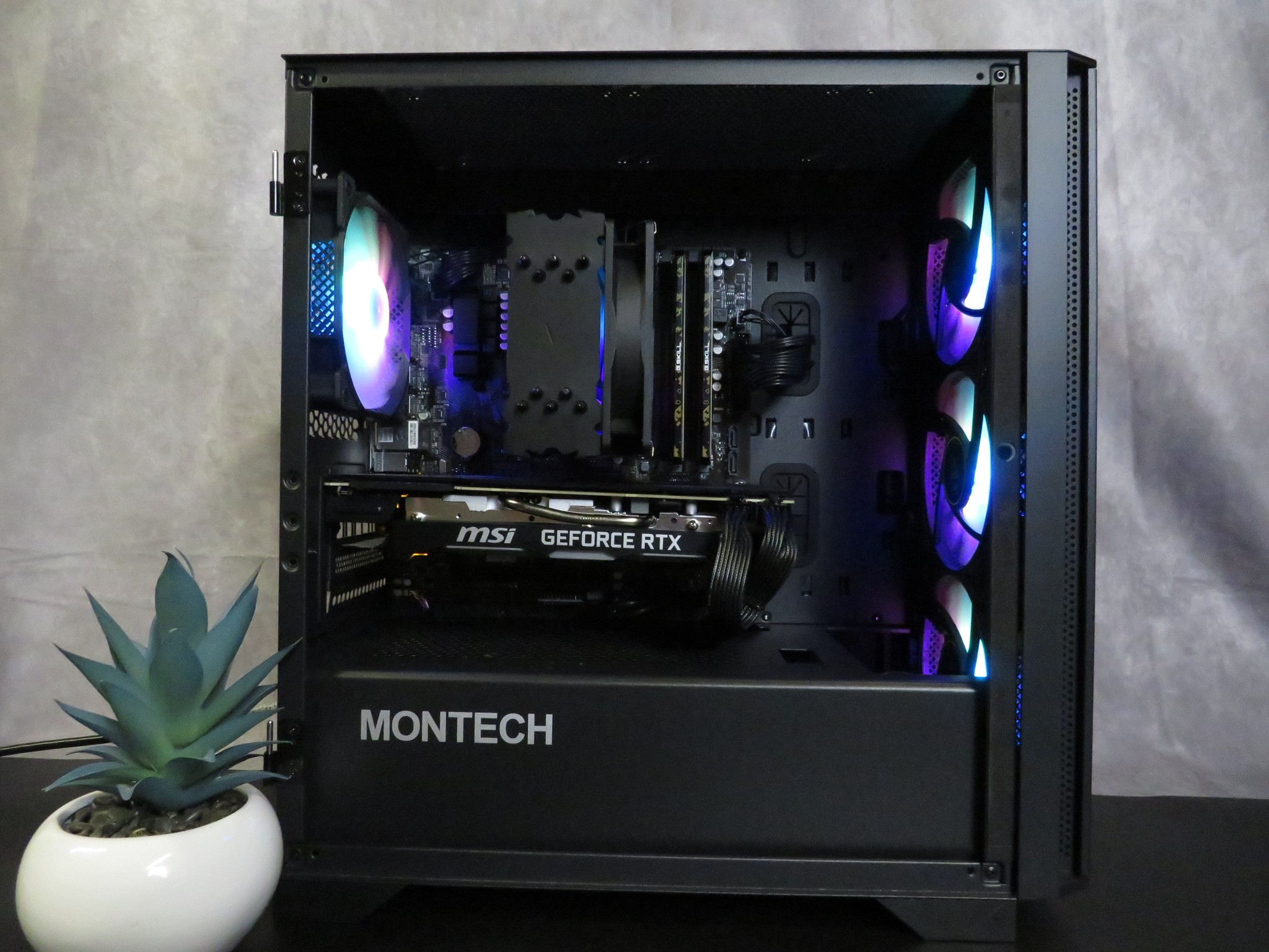 Mid-Range GAMER! Ryzen 5 3600 + RTX 2070 Super + 16 GB DDR4 + 1 TB NVME SSD