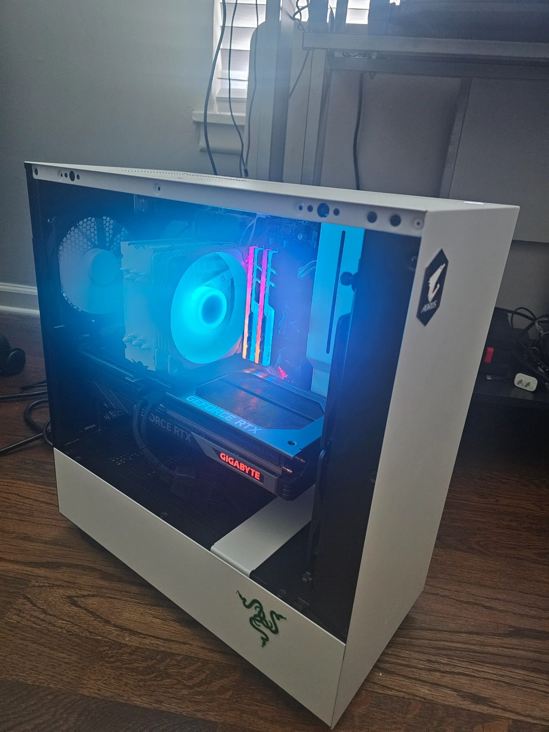 RTX 4070 Ti | Ryzen 5 5600x | 32GB RAM | 1TB NVME+ 2TB HDD